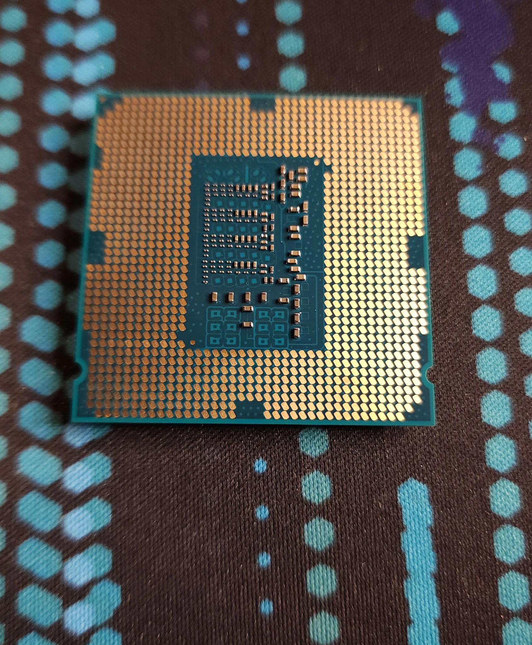 Intel Core i5-4690K 3.5 GHz Quad-Core Processor