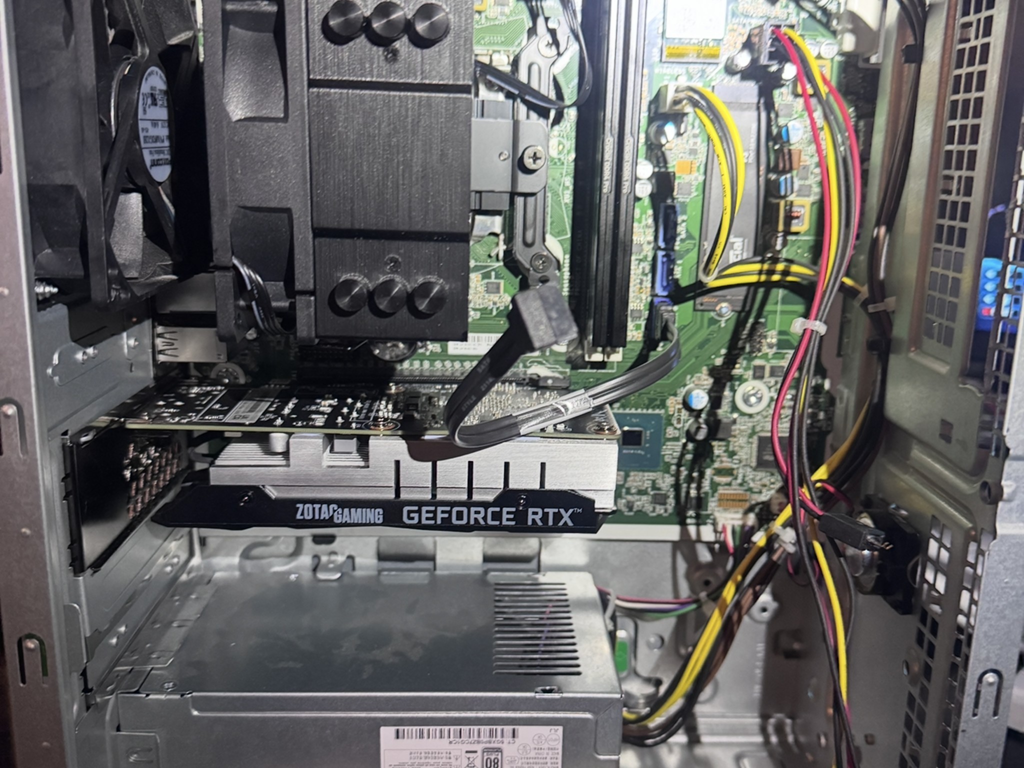 HP ProDesk i5 8500 6core RTX 3050 32gb DDR4 4TB