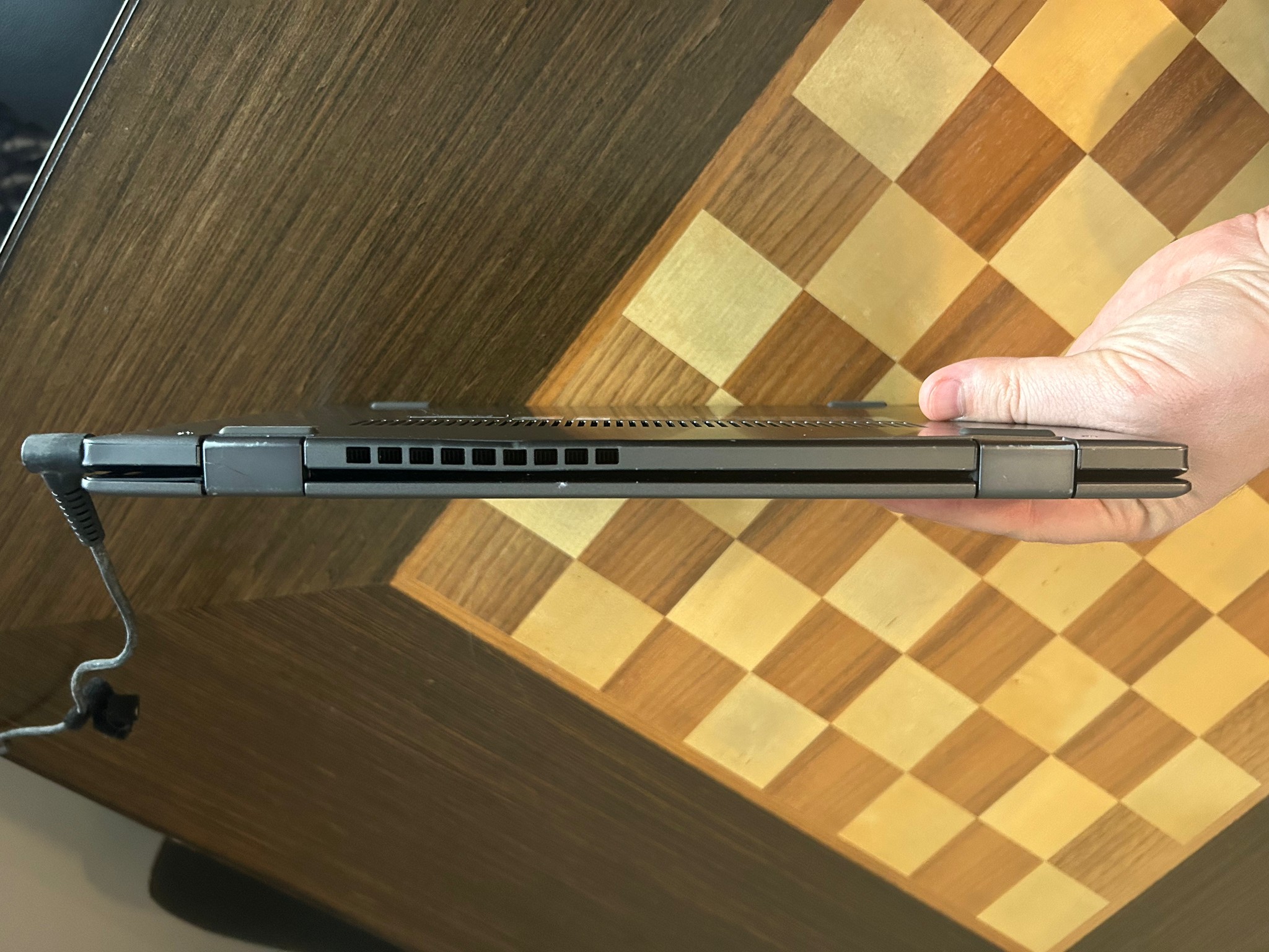 Lenovo Yoga 720-12IKB | 12.5" 1080p | 7th Gen Core i5 | 128GB SSD | 8GB Ram