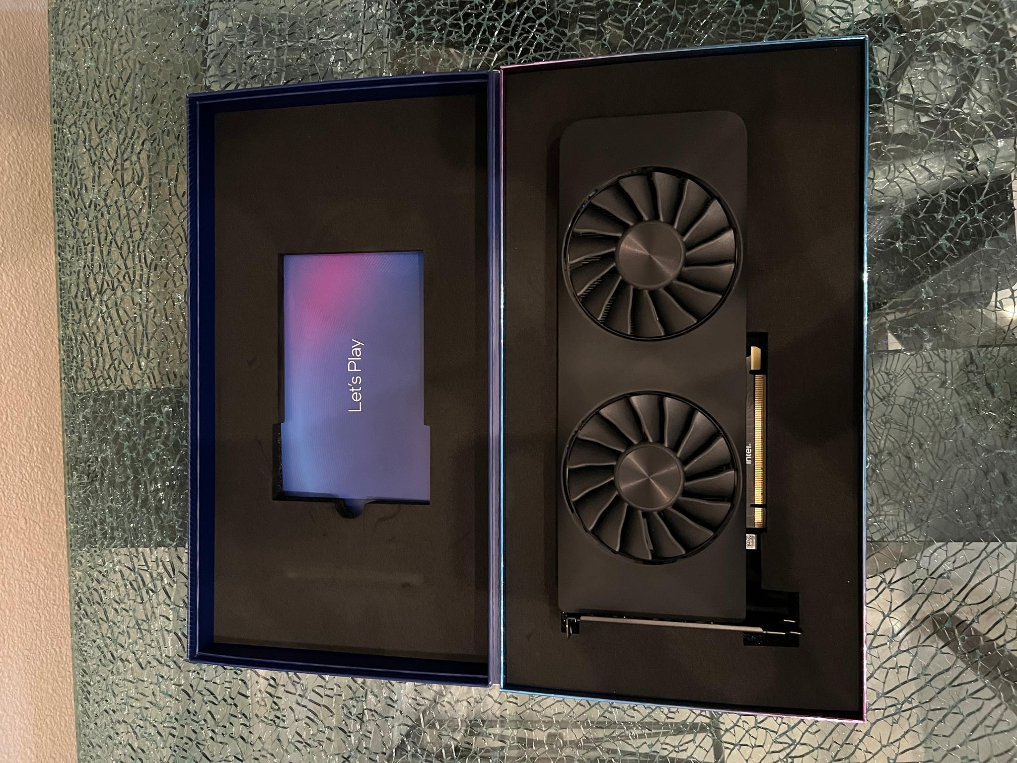 Intel Arc 7 A750 Limited Edition