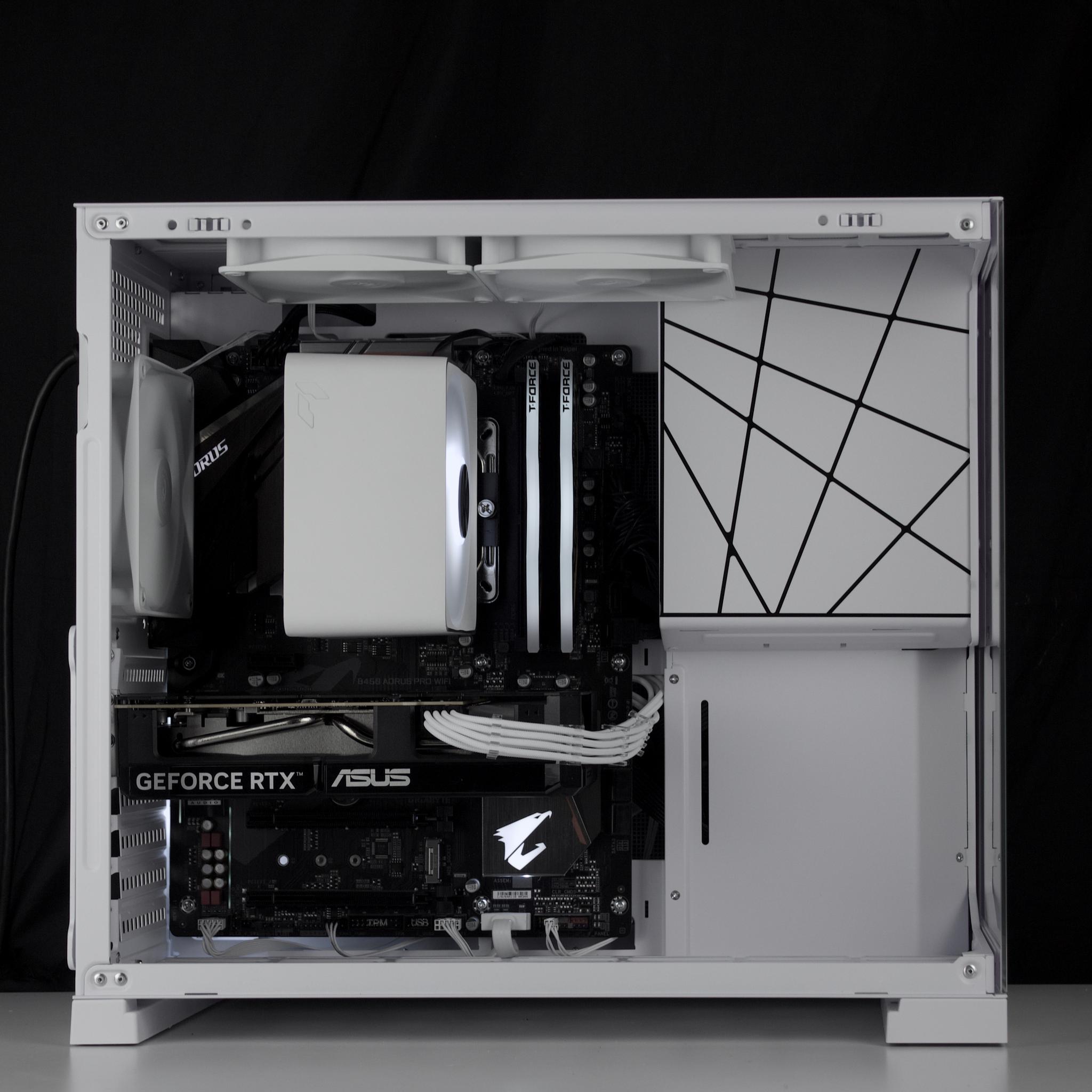 🧊❄️🧊 White Gaming PC – RTX 5060, Ryzen 5 5600X, 16GB RAM, 1TB SSD - WiFi, BlueTooth 🧊❄️🧊