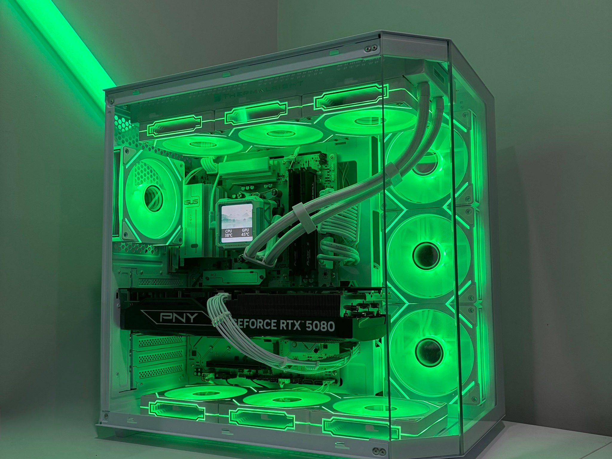 RTX 5080 | Ryzen 7 9800X3D | 32GB DDR5 RAM | 2TB SSD | Gaming PC