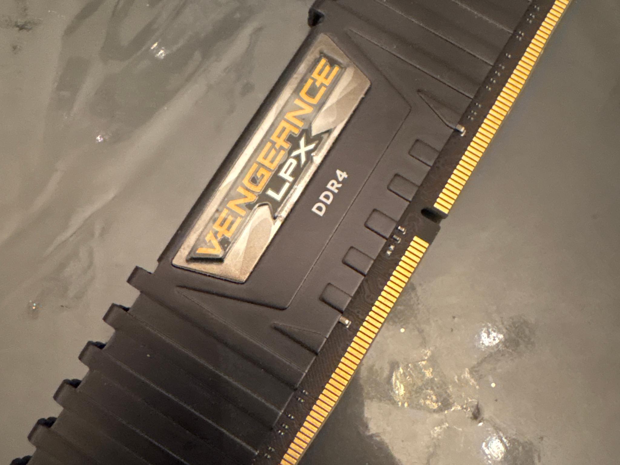 Corsair Vengeance LPX DDR4 32 Gb Ram Stick