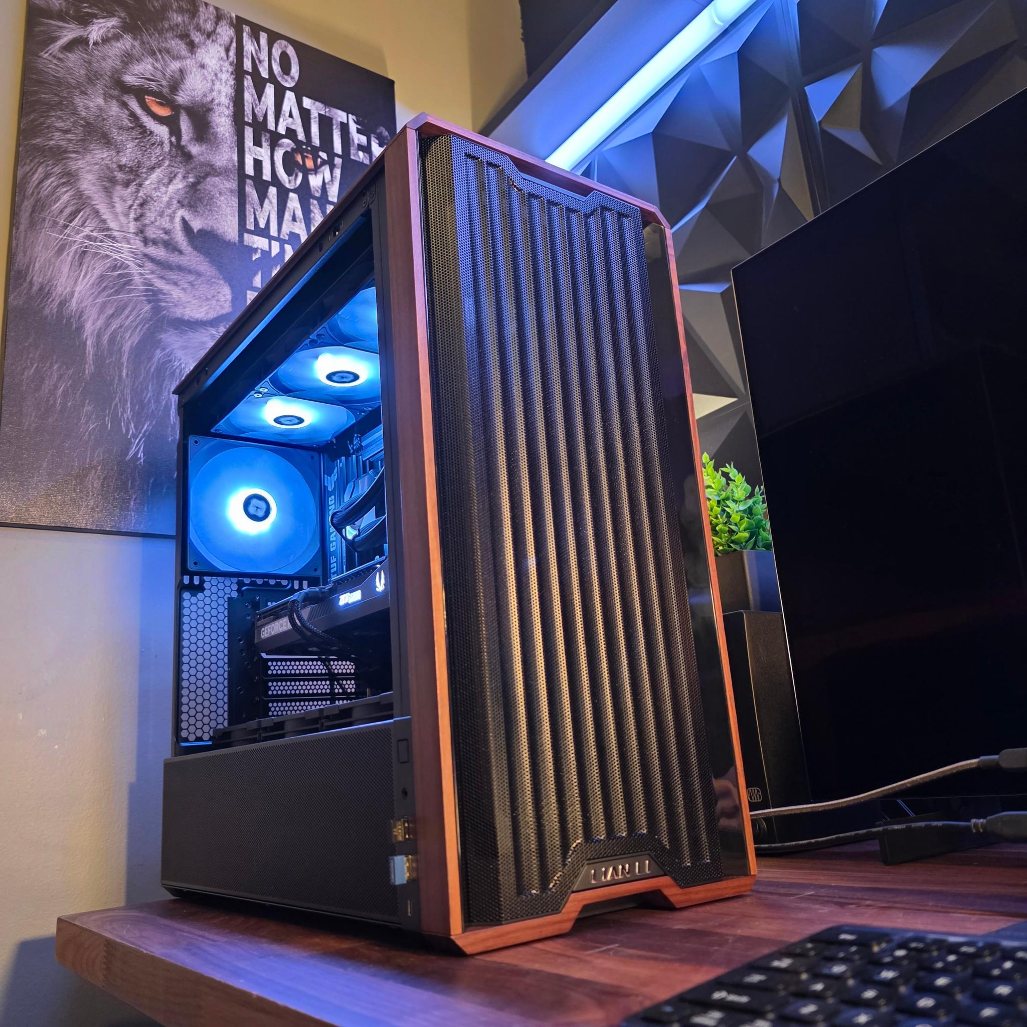RTX 5070 + RYZEN 7 7700X DDR5 PC