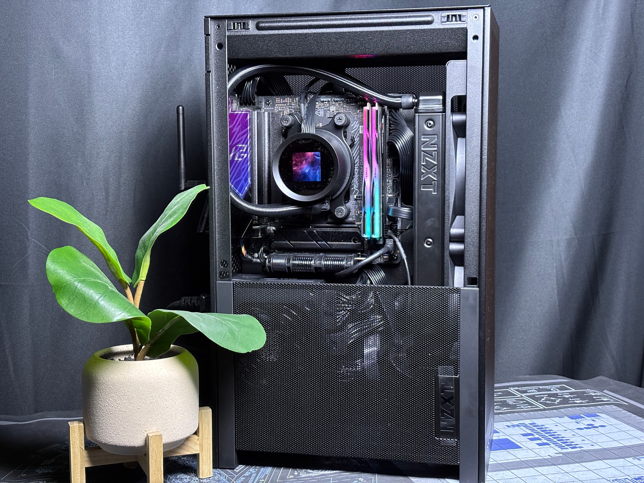 ⚡SMALL AND POWERFUL⚡ RTX 5070 12GB | Ryzen 5 7600X3D | 32GB DDR5 | 1TB SSD