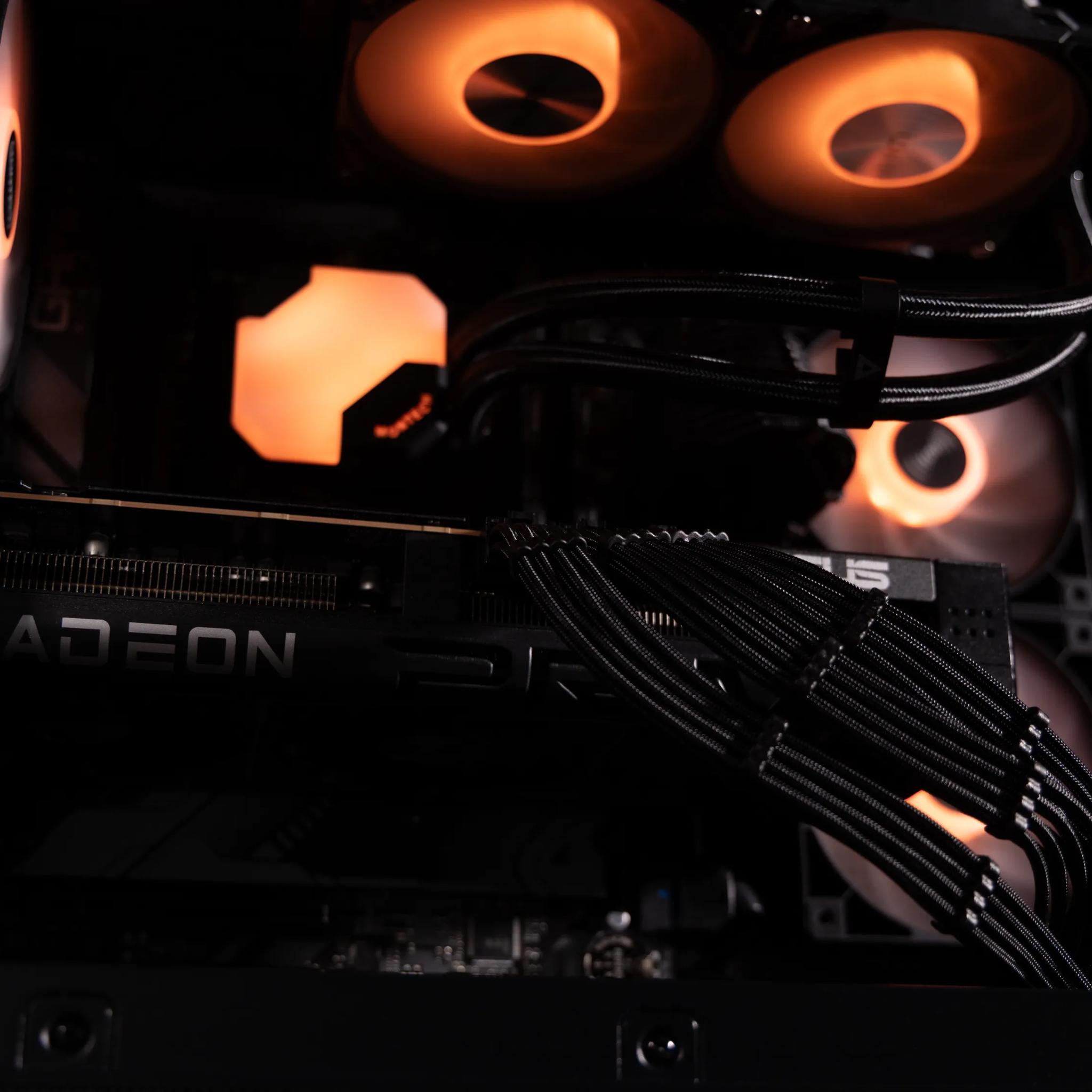 💥 Blitz 💥  RX 9070 XT / AMD R7 9700X / 1TB NVME / 32GB DDR5 RAM / 240 AIO / Windows 11 Pro