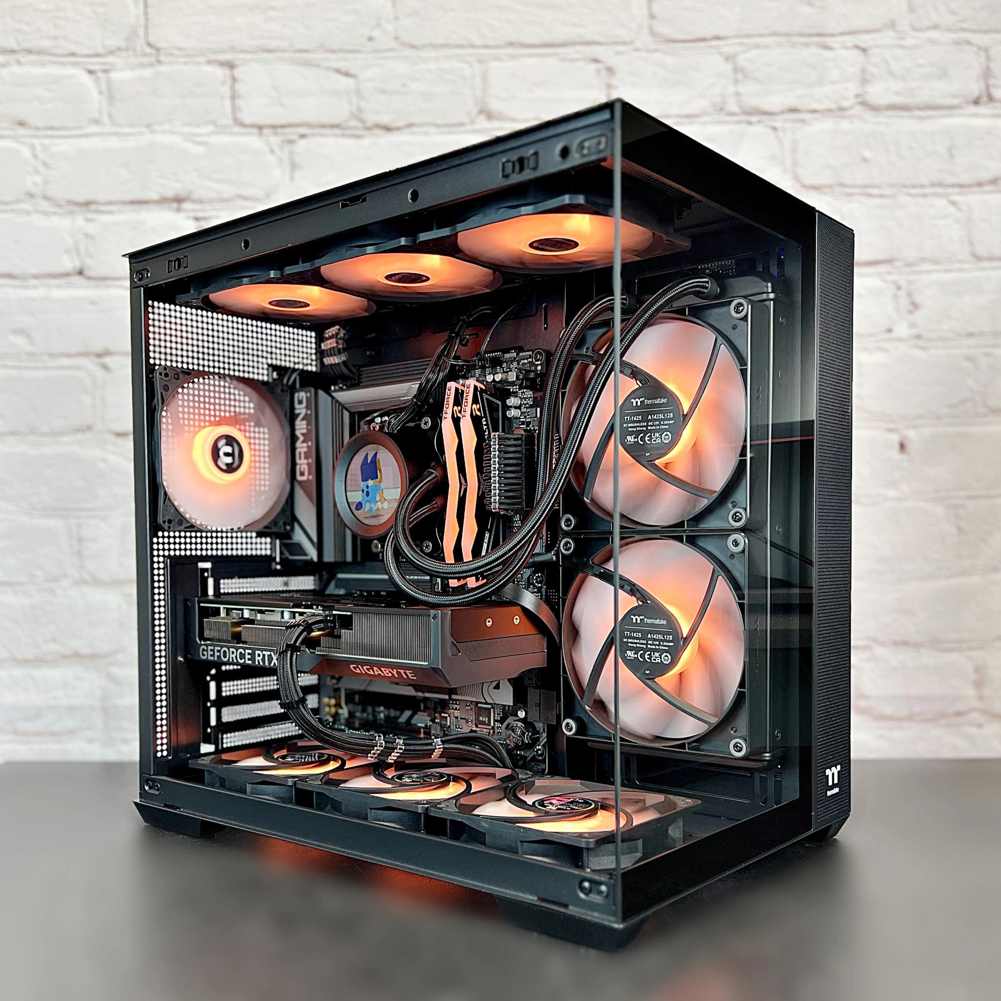 RTX 4070 Ryzen 7 7700X 32GB DDR5 2TB M.2 Win 11Pro Gaming PC