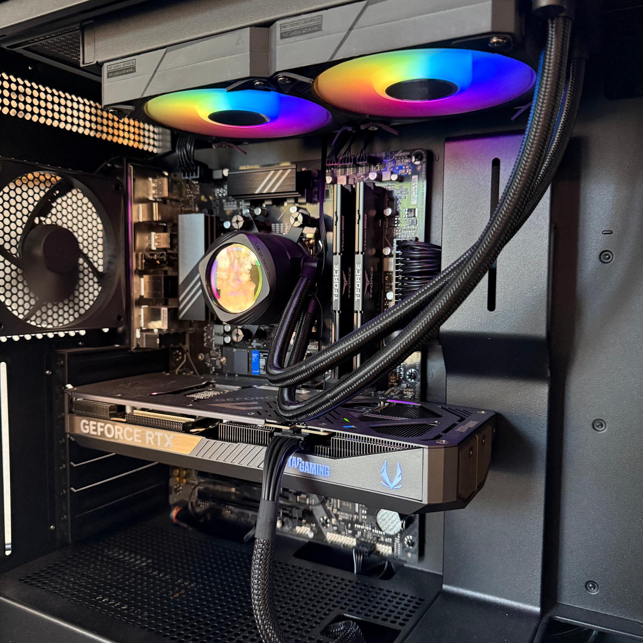 RTX 5070 Ti Gaming PC | Ryzen 7 9700X | 32GB DDR5 | 2TB