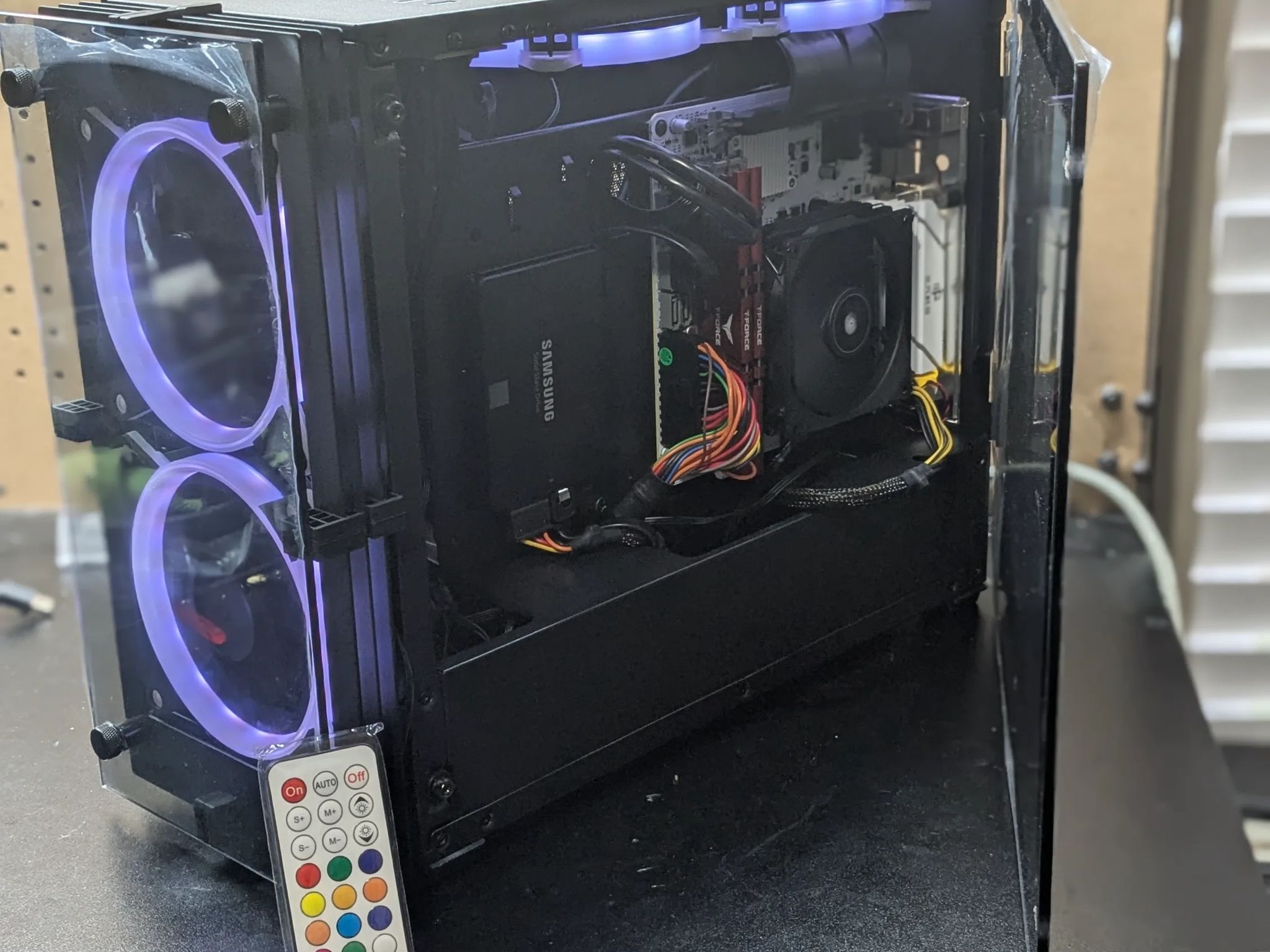 SLIM AM4 Upgrade Path | 160 FPS Fortnite | R5 1600, GTX 1070 Ti, 1TB SSD, ITX Case with RGB and Wifi