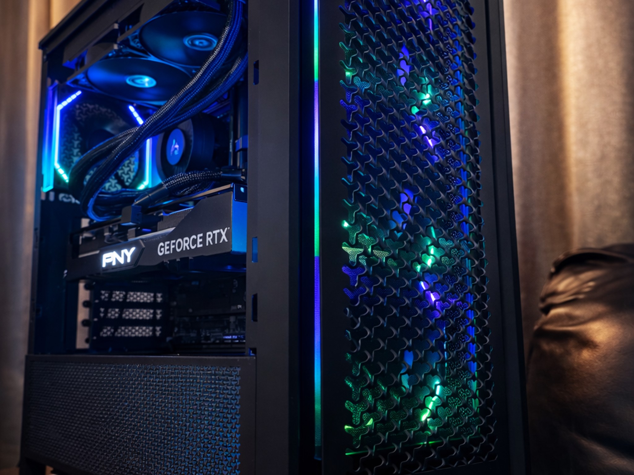 High-End Gaming PC | RTX 4080 Super | i9-14900KF | 4TB Gen4 NVMe | Liquid Cooled