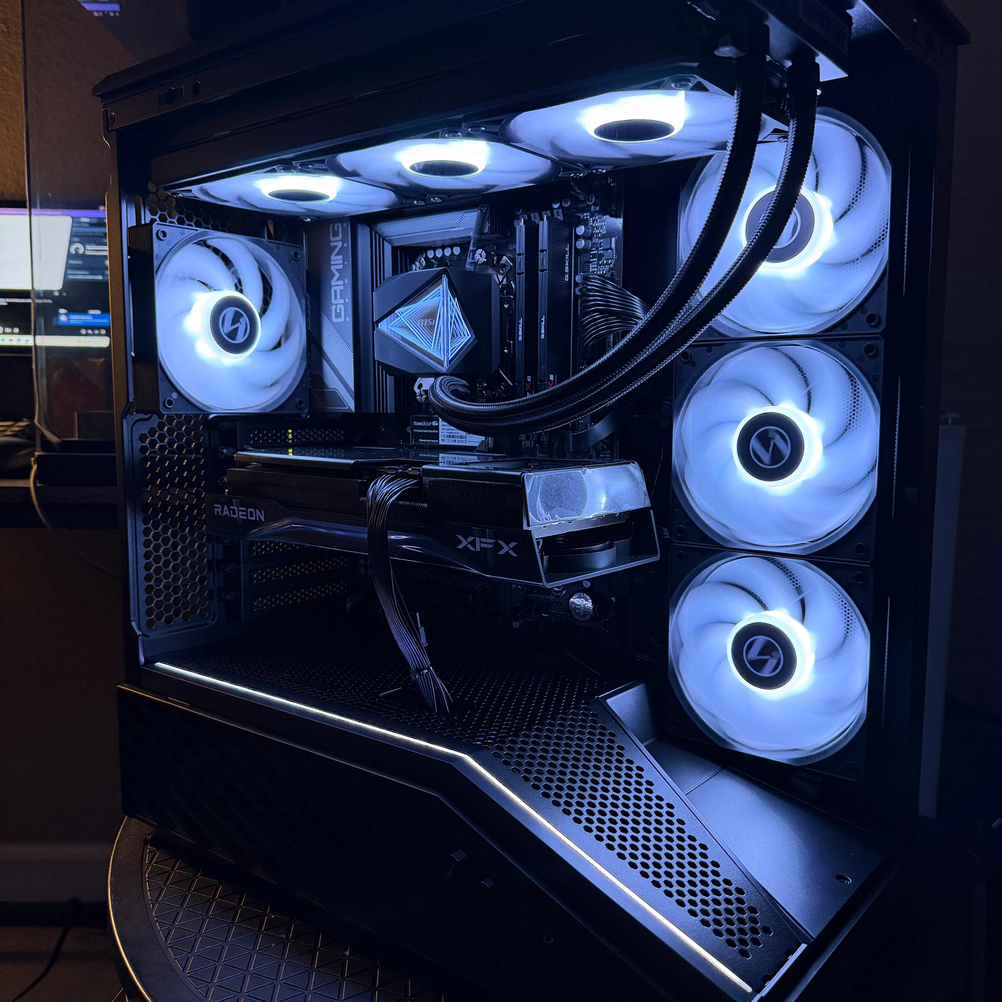 🔥 ALL NEW | Ryzen 7 7800X3D | XFX RX 9070 GRE 12GB | 32GB DDR5-6000 CL30 | 360MM AIO | WIN 11 PRO