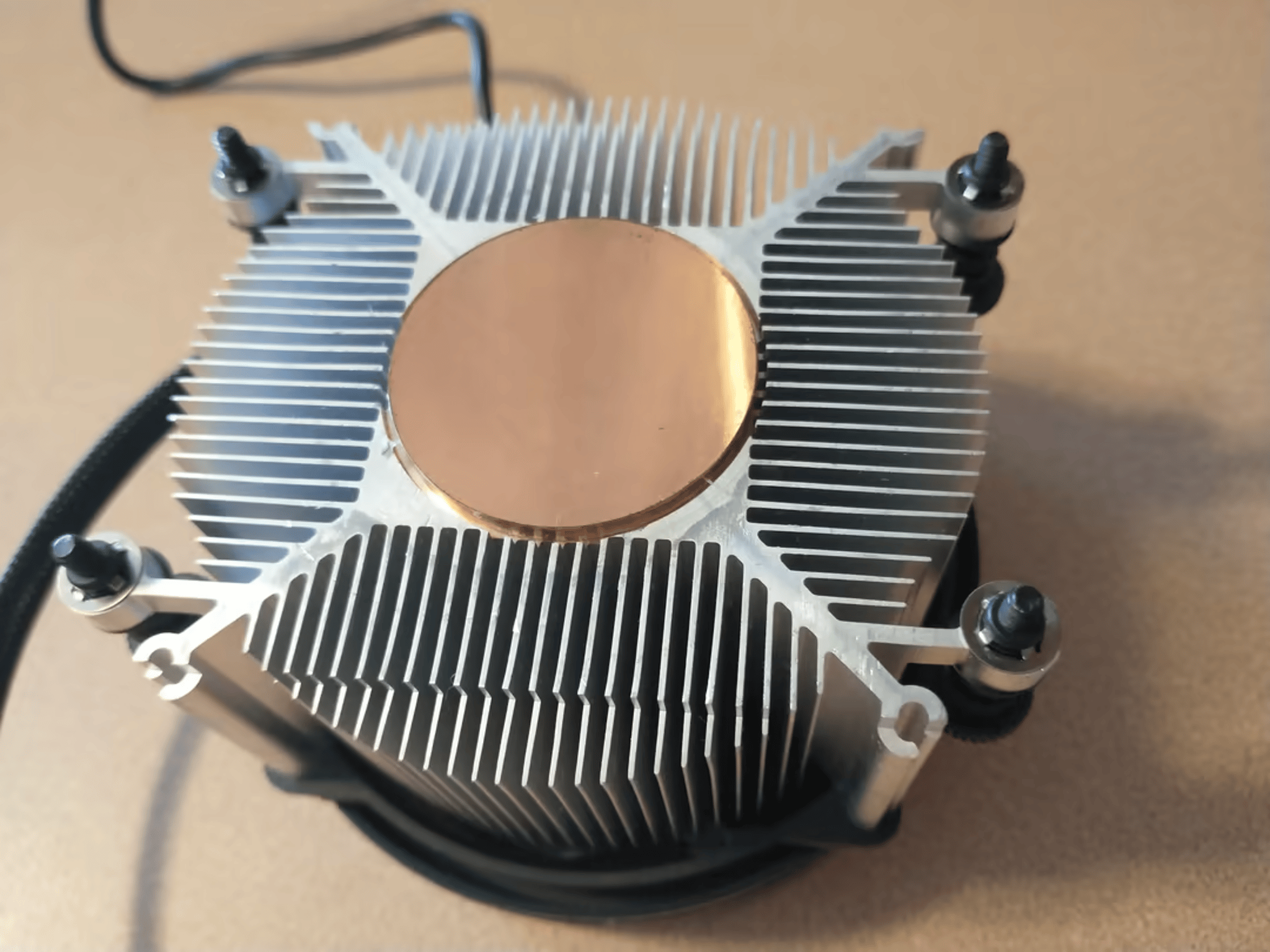 AMD Wraith Spire RGB CPU Stock Cooler AM4