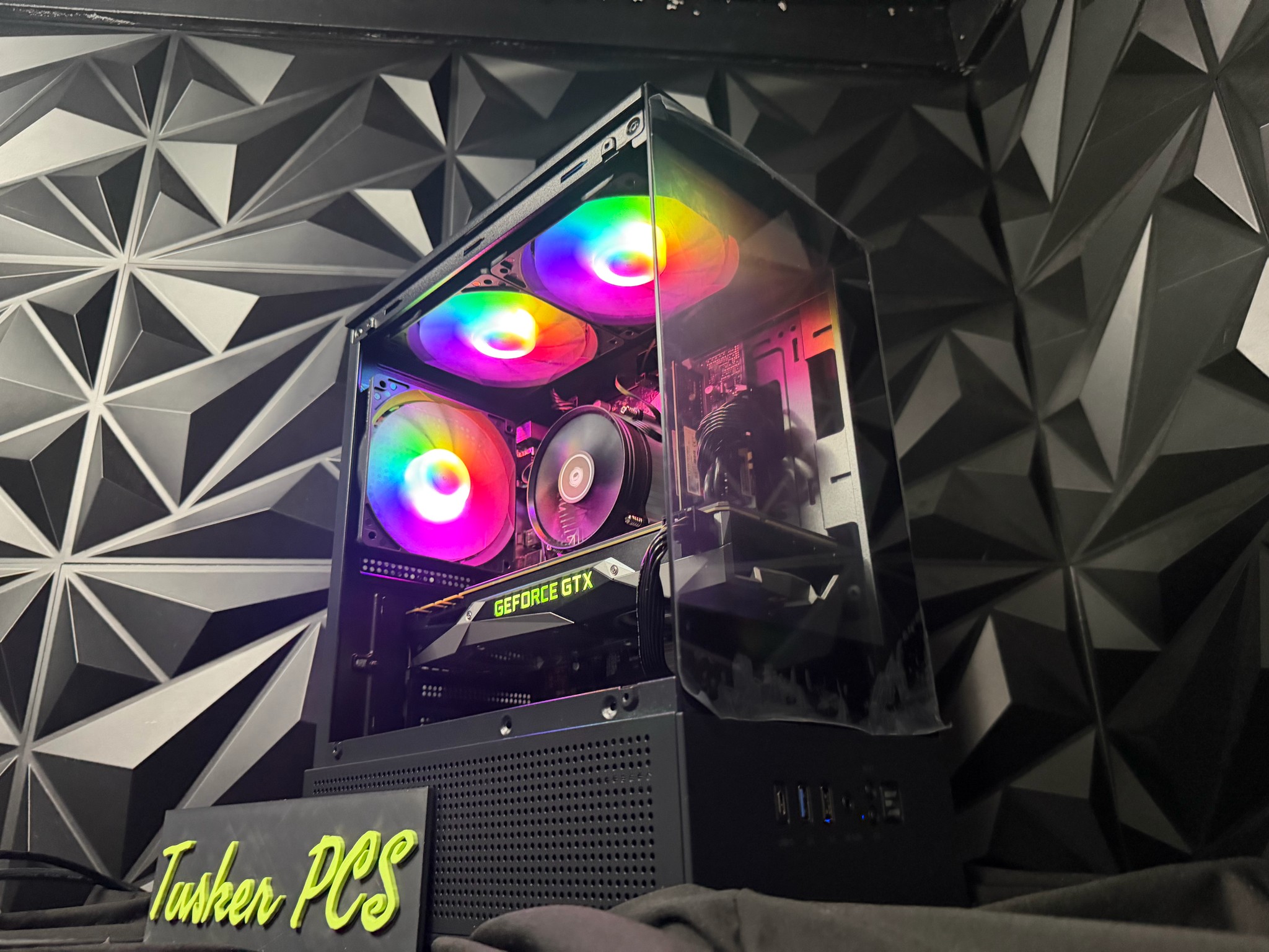 💸💪 THE BUDGET BRO 💪💸i5 10500T| GTX 1070| 16 GB DDR4| 750GB SSD| 650W PSU