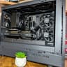 🪵 MODERN WOODEN STEALTH: RYZEN 5 7600X3D + 32GB DDR5 6000MT CL36 + RX 9060 XT 16GB 🪵