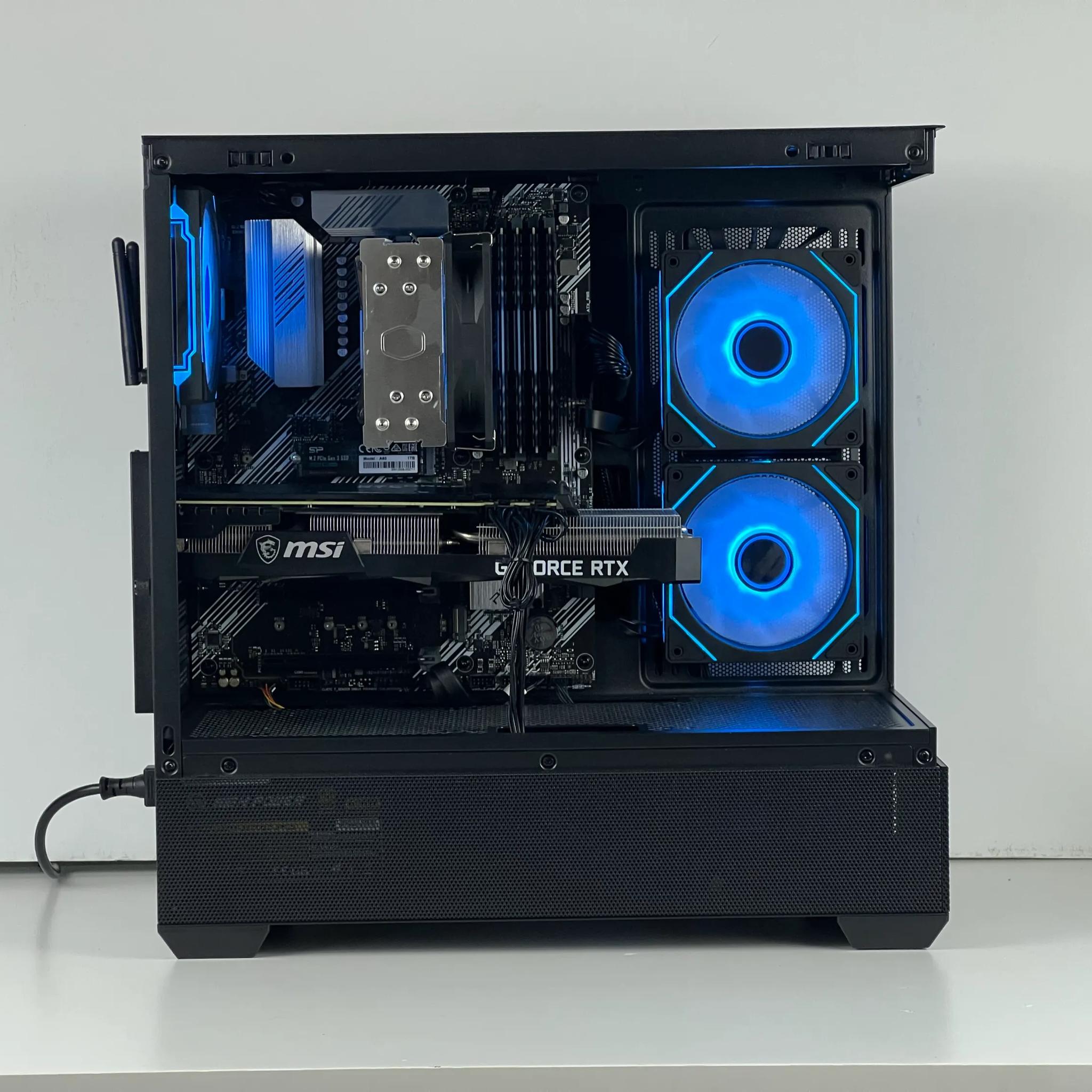 Clean Black Gaming PC | RTX 3070 | Ryzen 5 5600 | 1TB SSD | 32GB RAM