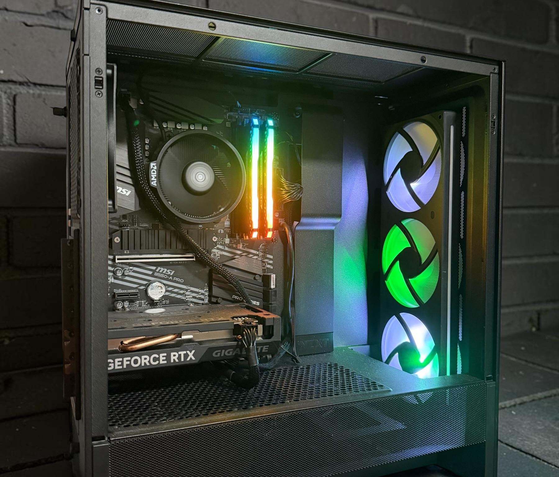 Streaming Ready📸 Gaming Pc | RTX 4060 RYZEN 7 5800x