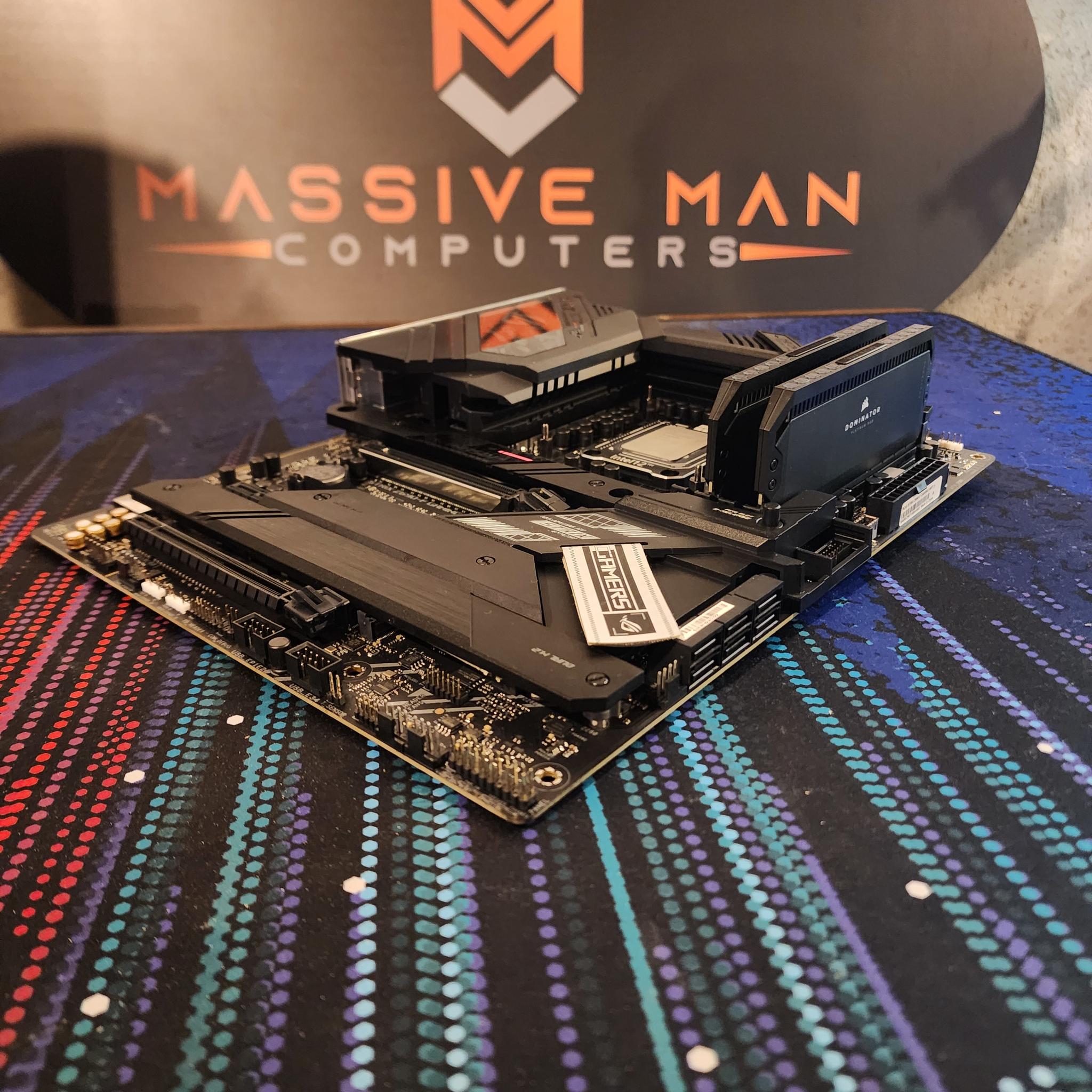 I9-12900K / 64GB DDR5 RAM / Z690 WiFi Mobo