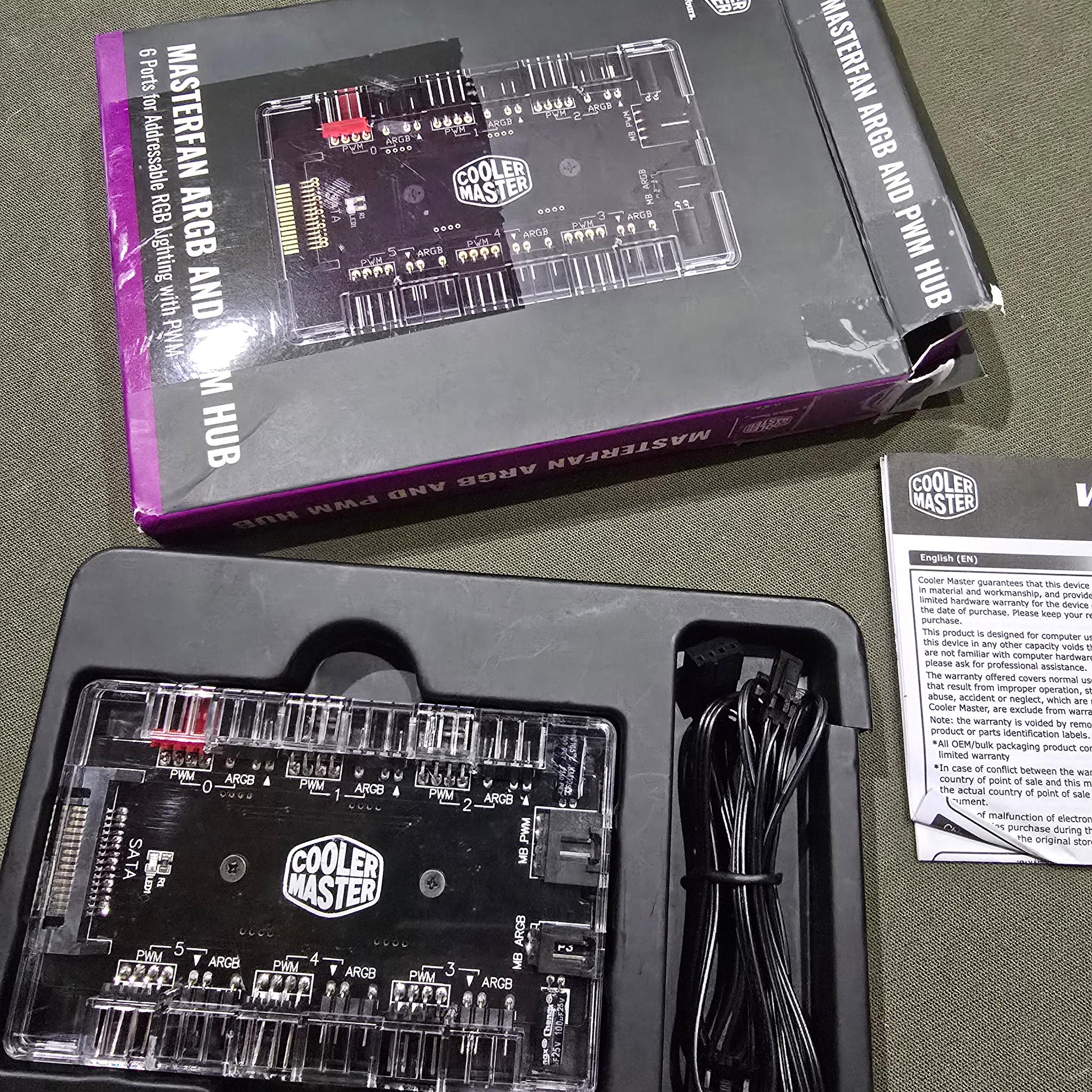 Cooler Master MasterFan 6 PWM 6 ARGB Hub * USED *