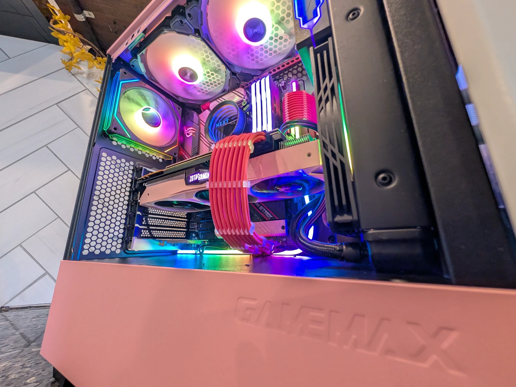 AMARYLLIS Gaming PC - Ryzen 5800X - Nvidia RTX 2080Ti