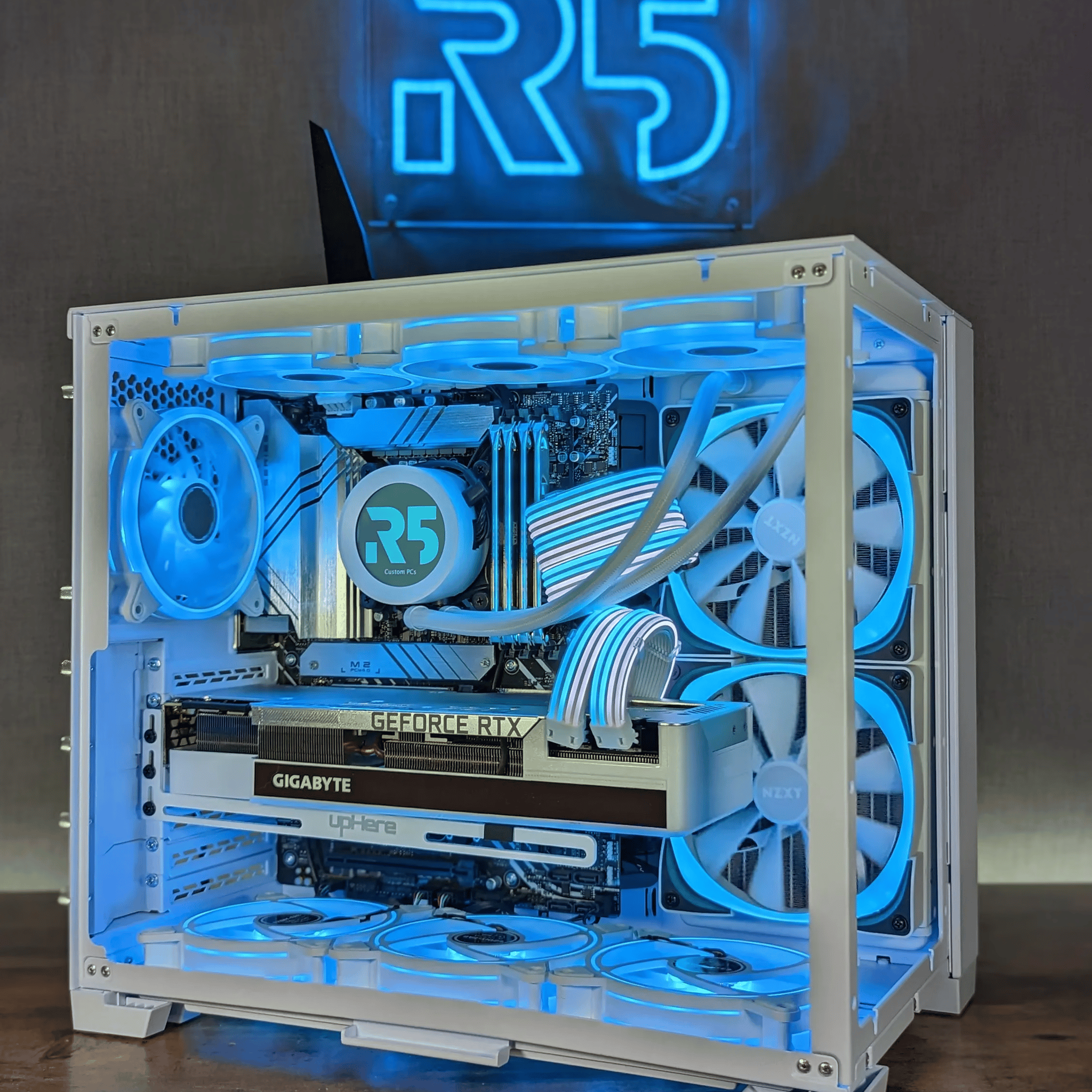 RTX 3090 // i7 13700K // 32GB 5400mhz DDR5 // 3.5TB Gen4 NVMe // WiFi