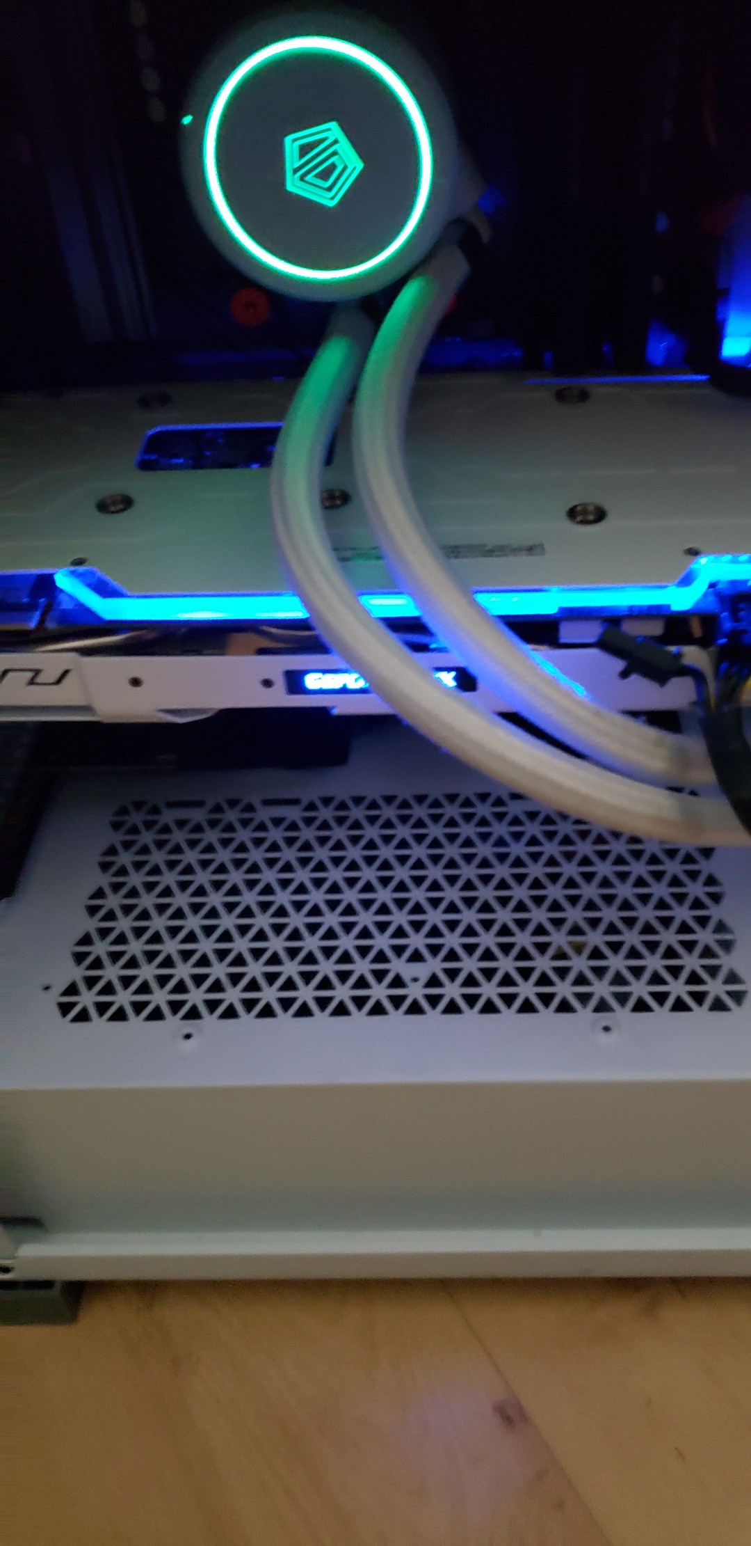 GALAX GTX 1070 Ti EX-SNPR White graphics card | Jawa