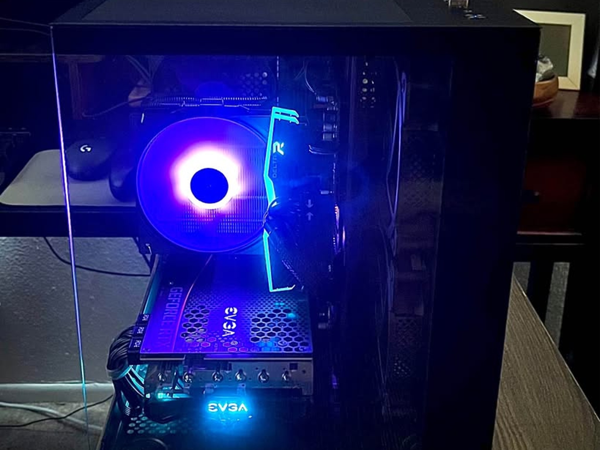 Compact 1440p | EVGA FTW3 RTX 3080 | 32GB T-Force RGB 3600mhz | Ryzen 5 5600X | 1TB m.2 NVMe