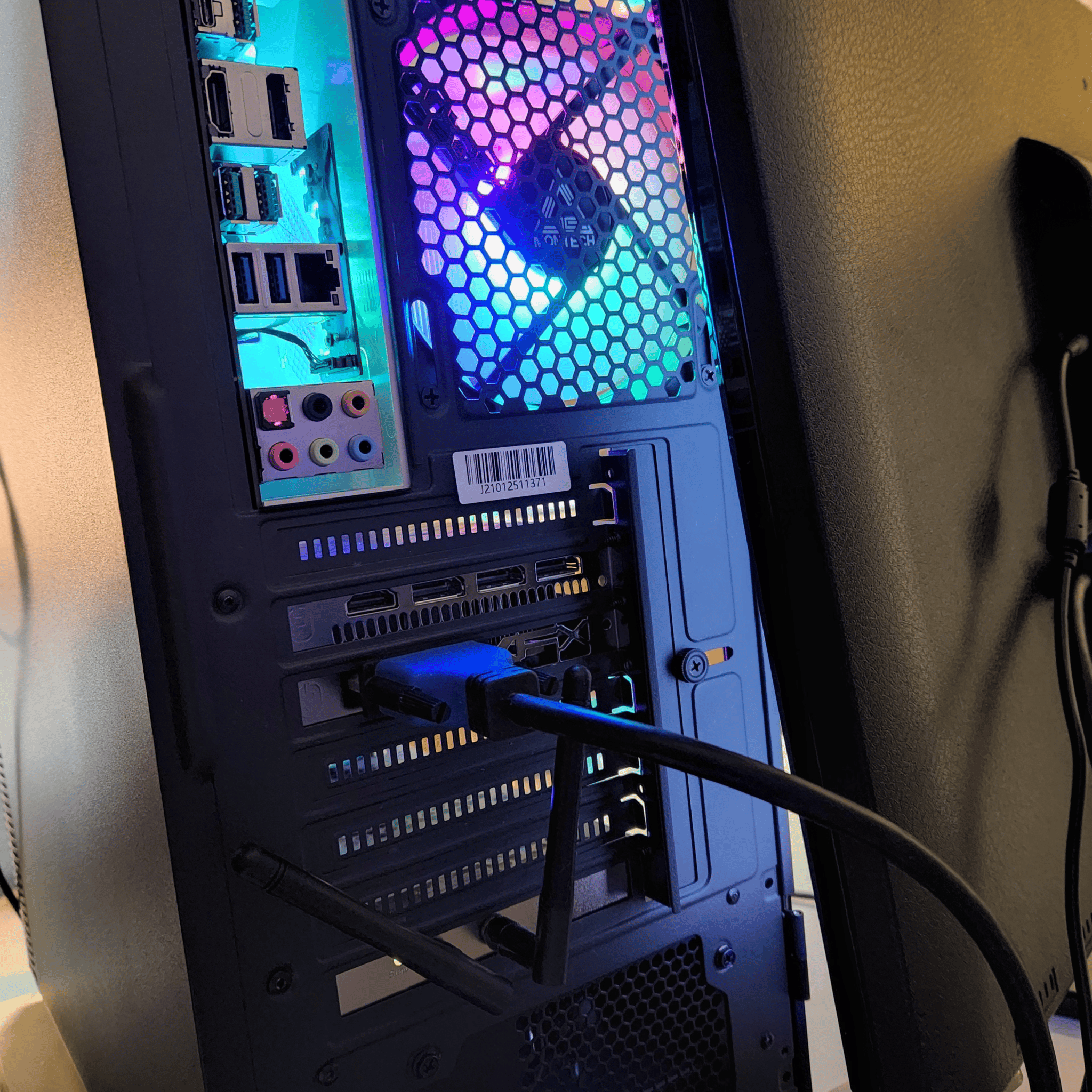 JT-2 | i7-9700K | RX 590 | 16GB RAM | 1TB SSD | Wi-Fi | Windows 11 Pro