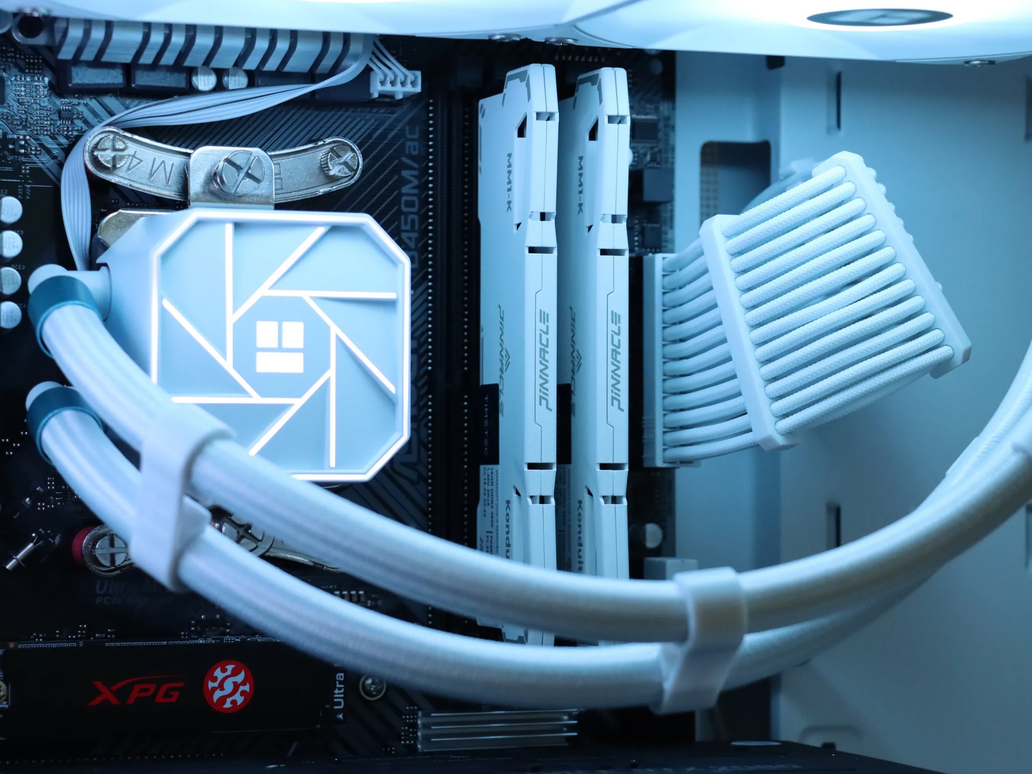 🤍 WHITE RGB GAMING PC | GeForce RTX 2080 | Ryzen 5 | 1tb NVME SSD | 32gb Ram 🤍