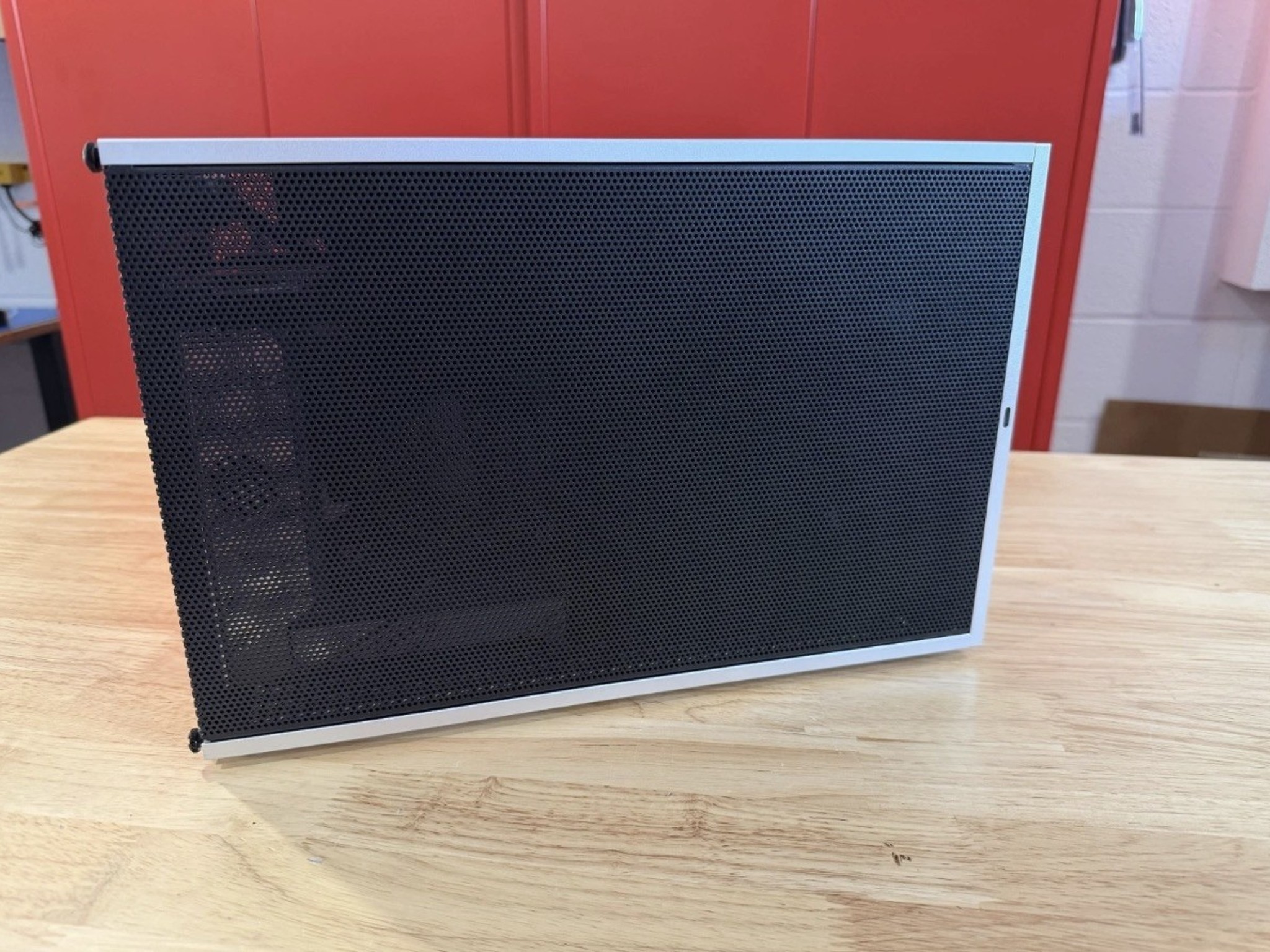 FORMD T1 | RTX 5080 | Ultra 7 265KF | 8TB NVME SSD | 128GB Ram