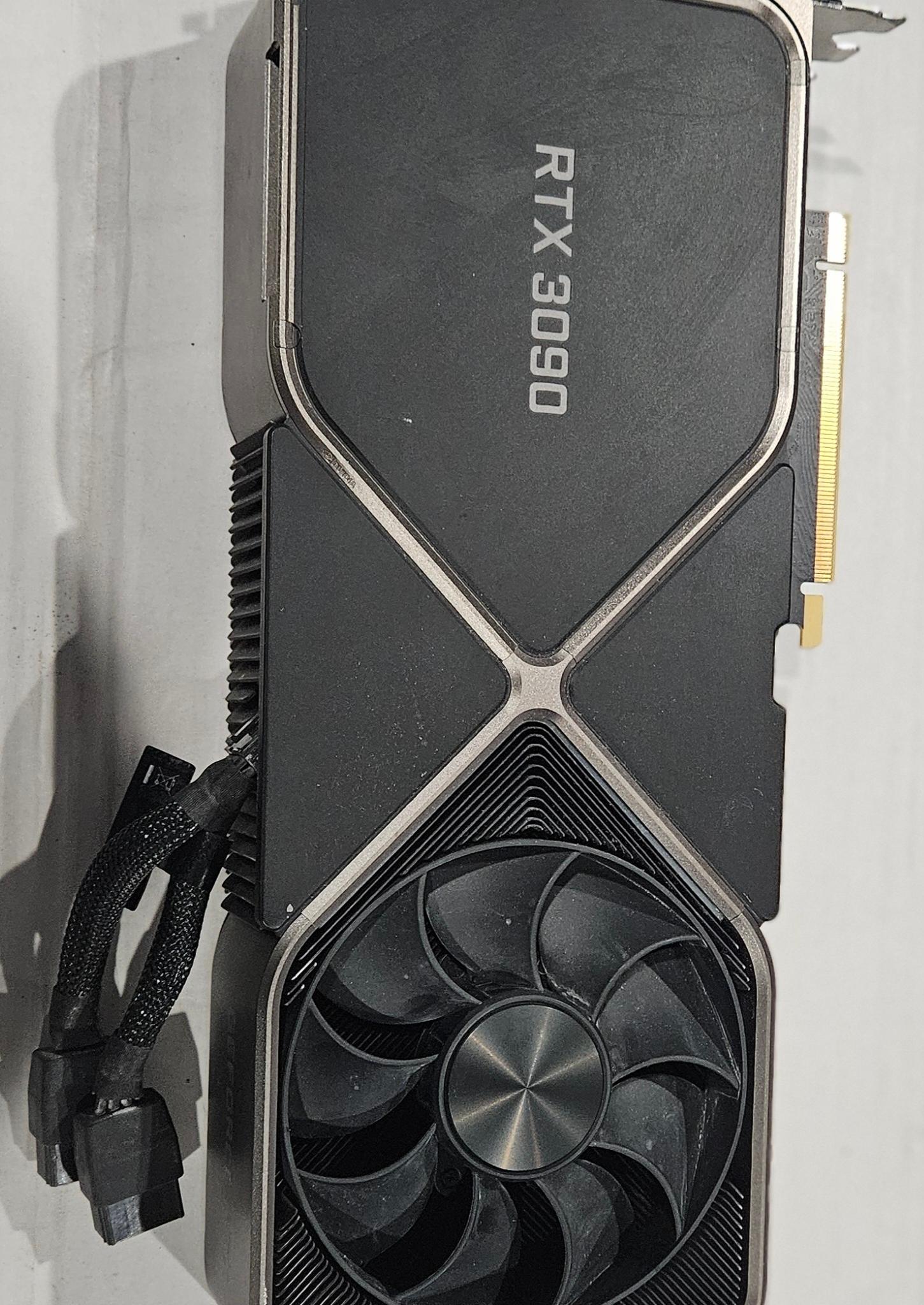 NVIDIA Founders Edition GeForce RTX 3090