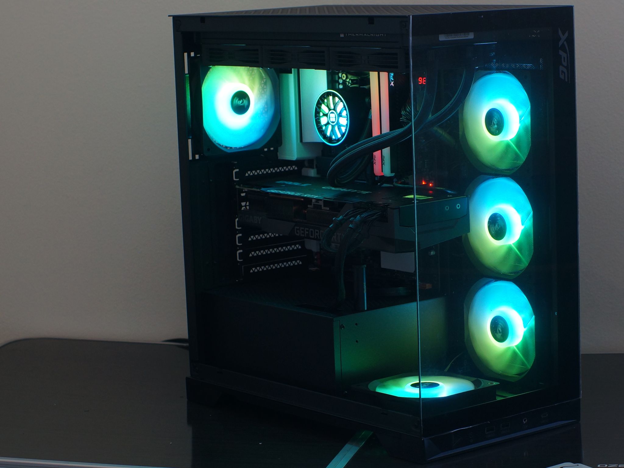 RTX 3080 + Ryzen 7 5800X | 32 GB | 1 TB