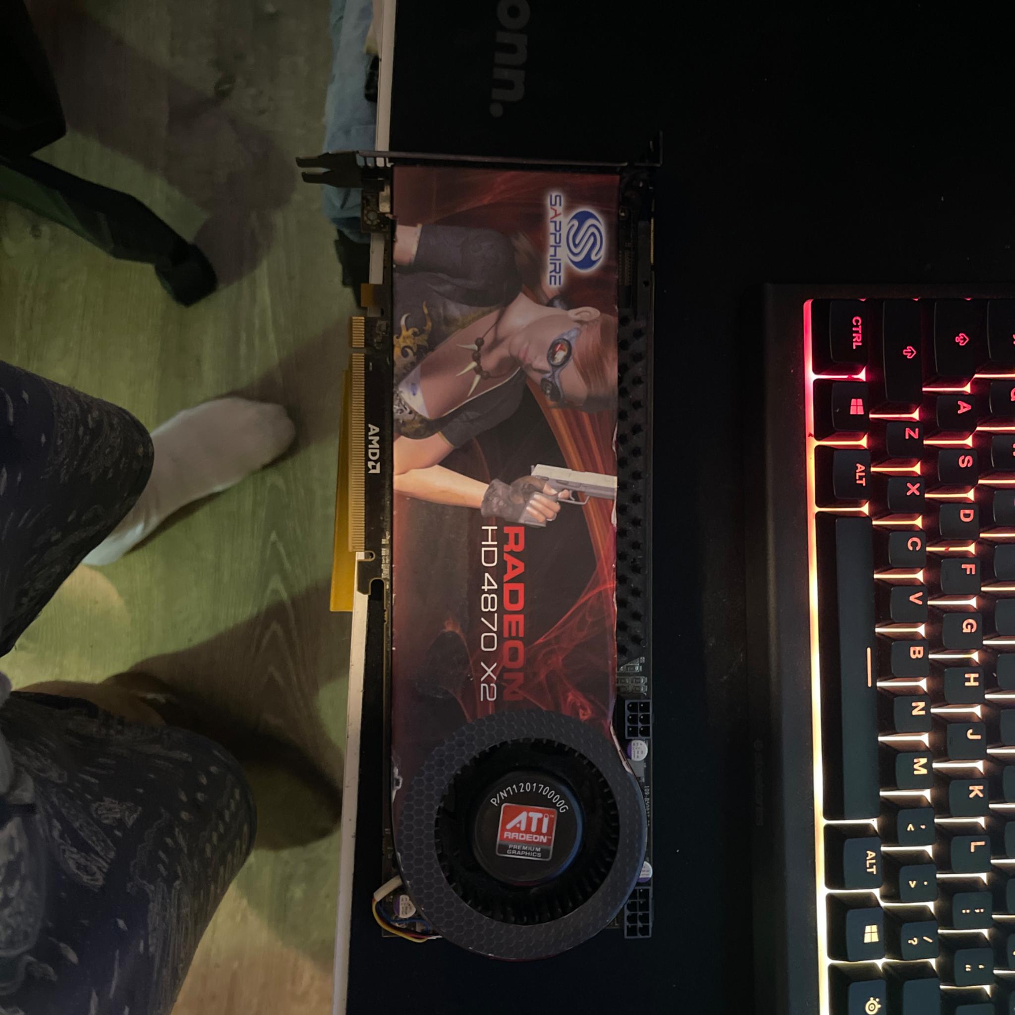 Hd 4870 x2