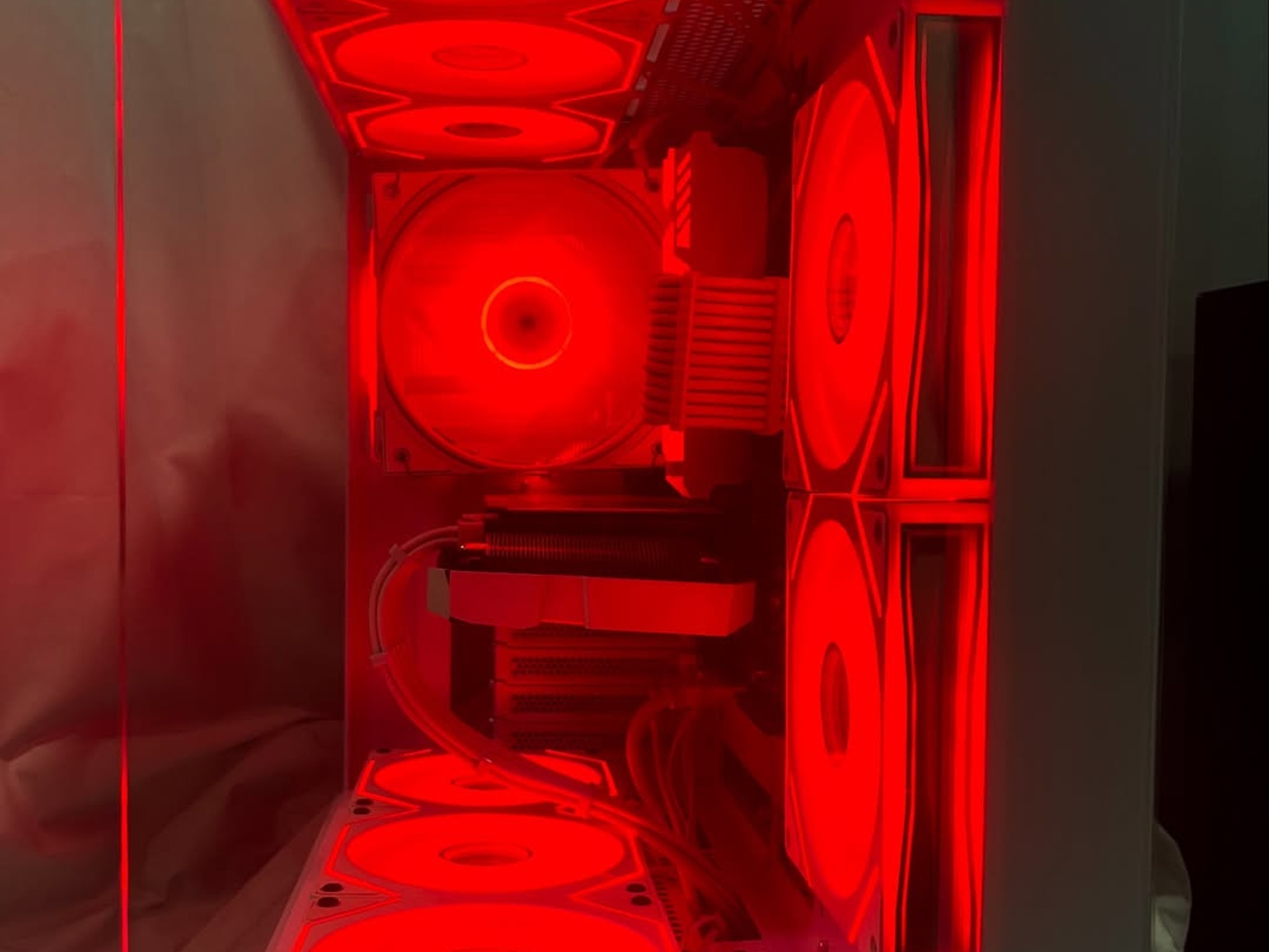 High Value Gaming pc | RX 6600 XT | R5 3600X | 32 GB RAM | 1 TB NVME