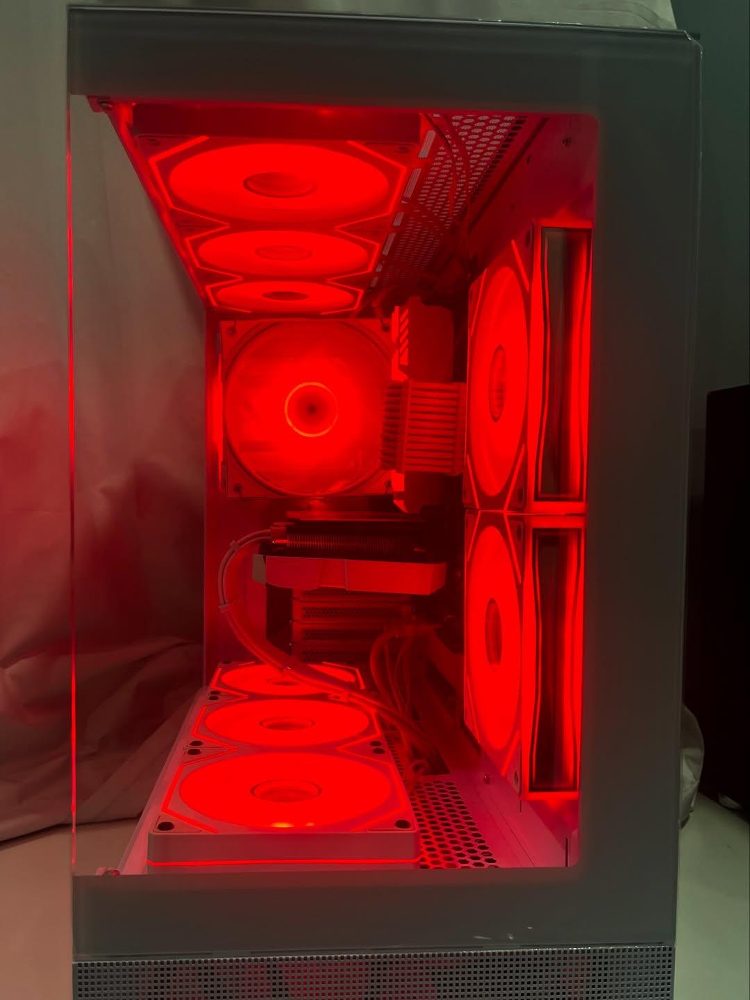 High Value Gaming pc | RX 6600 XT | R5 3600X | 32 GB RAM | 1 TB NVME