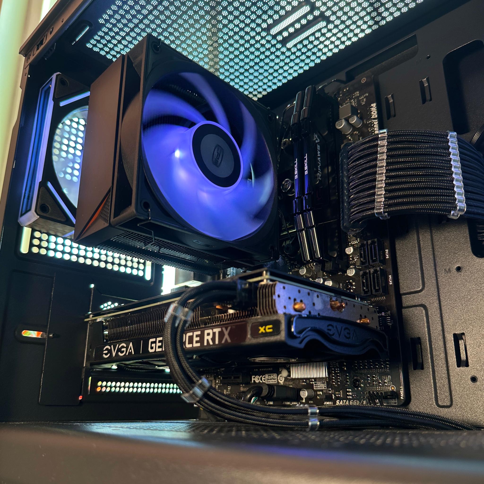 🔥Gaming/Steaming PC🔥 | RTX 4070 12GB | Intel i7 | 2.5TB | 32GB (3200hz) | WiFi + BT | Windows 11