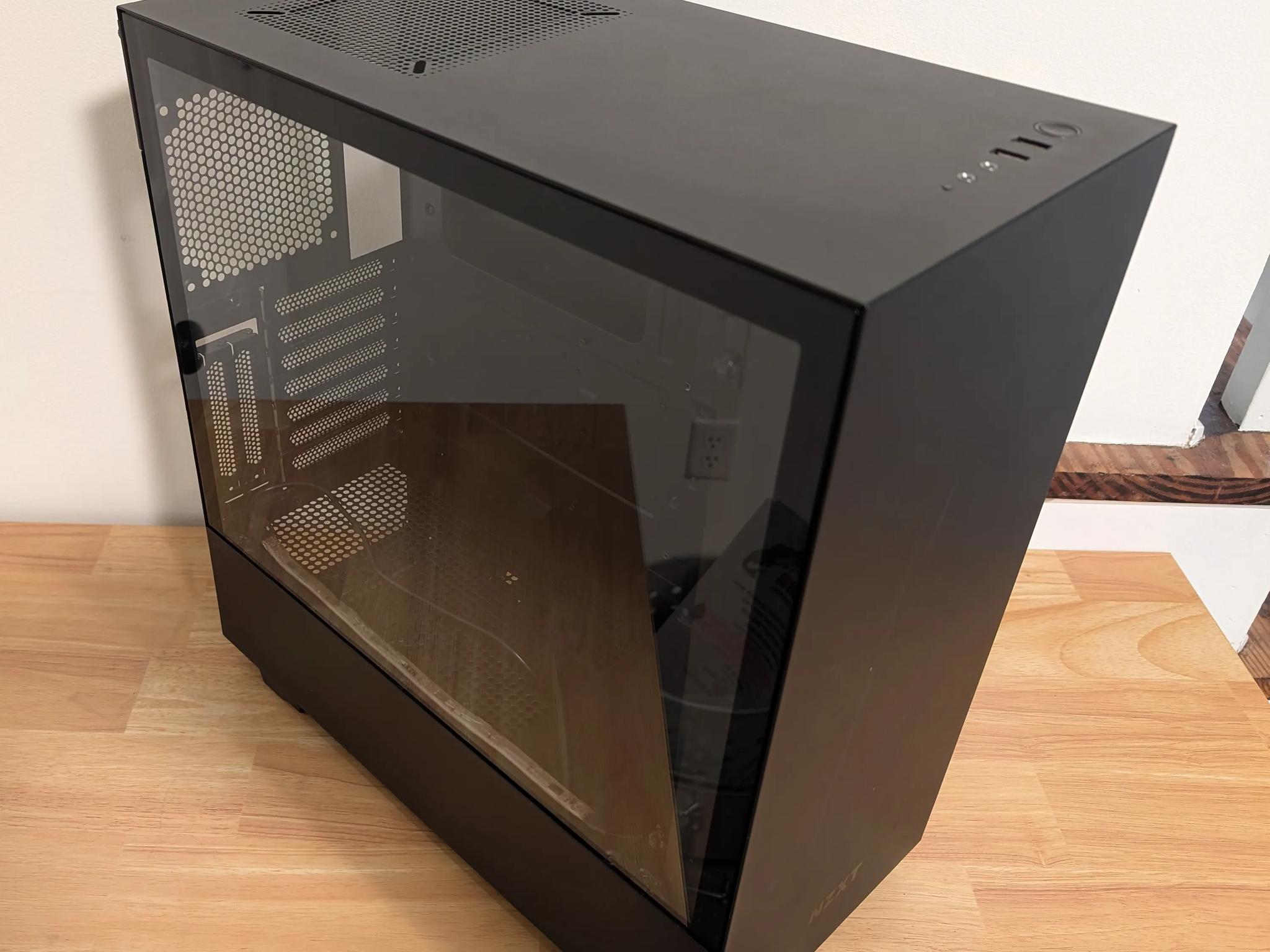 NZXT H500i mid-tower case
