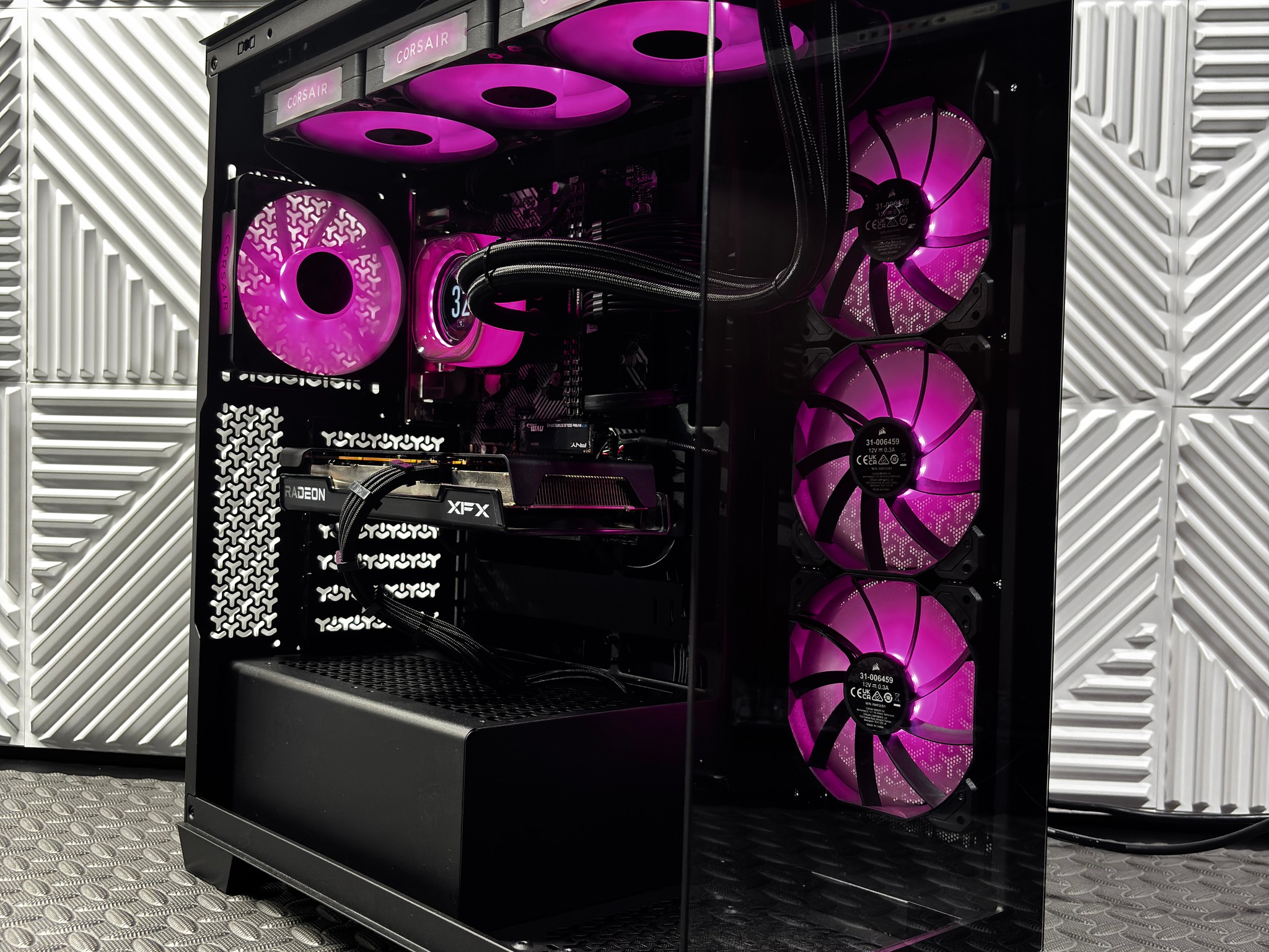 Corsair RGB Gaming PC | RX 6600 8GB | Ryzen 3 3100 | 16GB RAM | 1TB NVMe SSD | WiFi