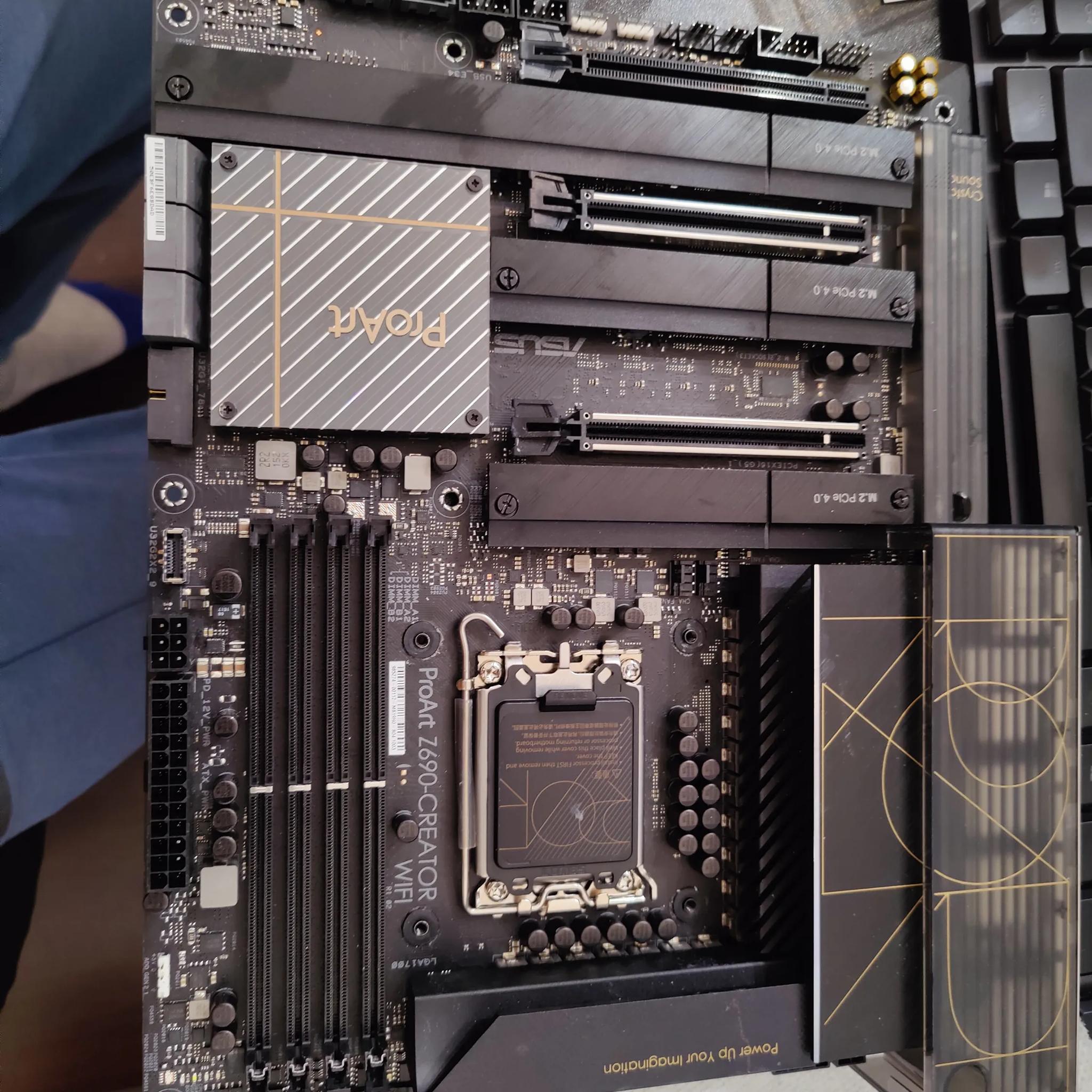 Asus z690 Proart