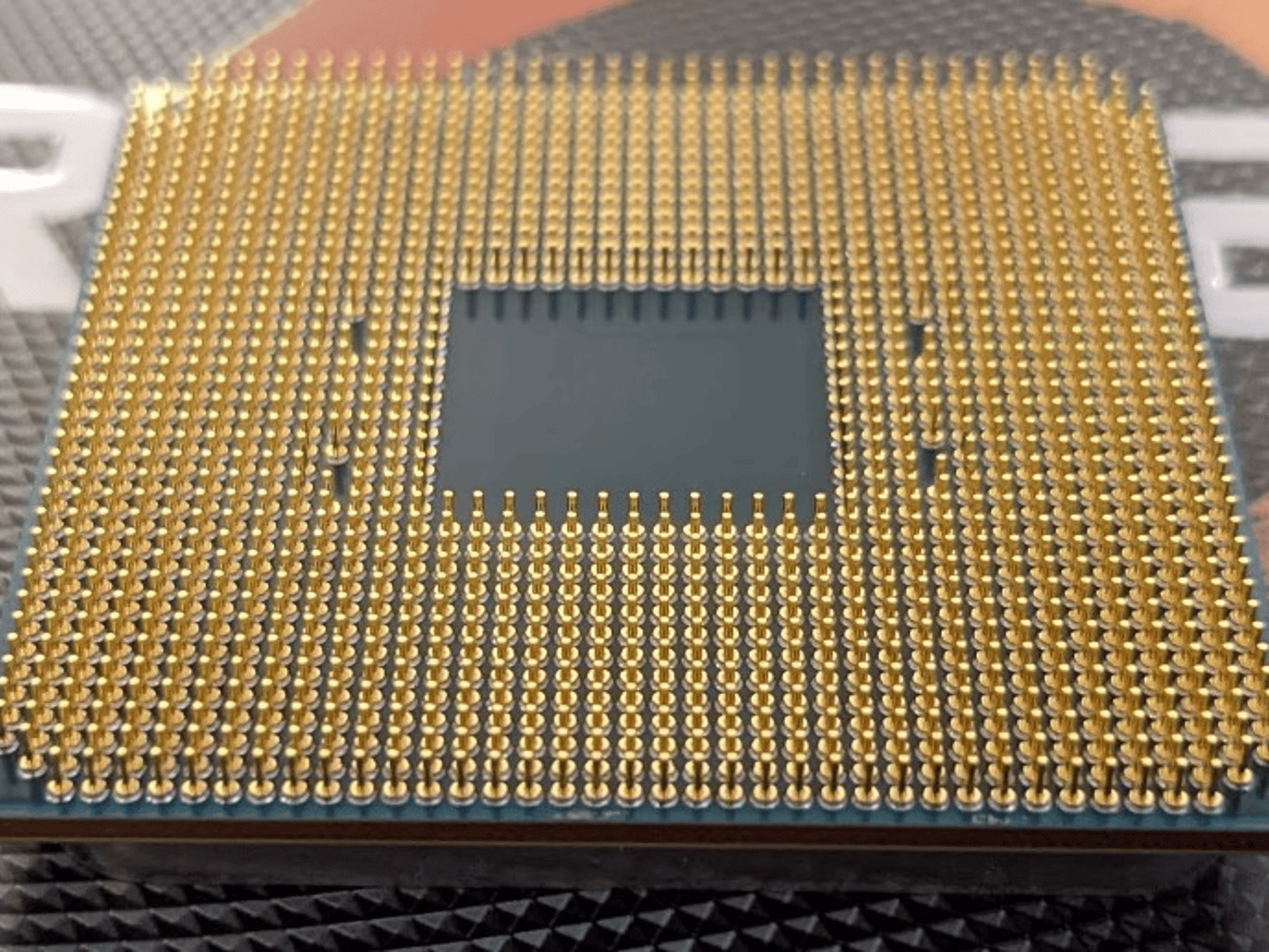 AMD Ryzen 3 2200G CPU