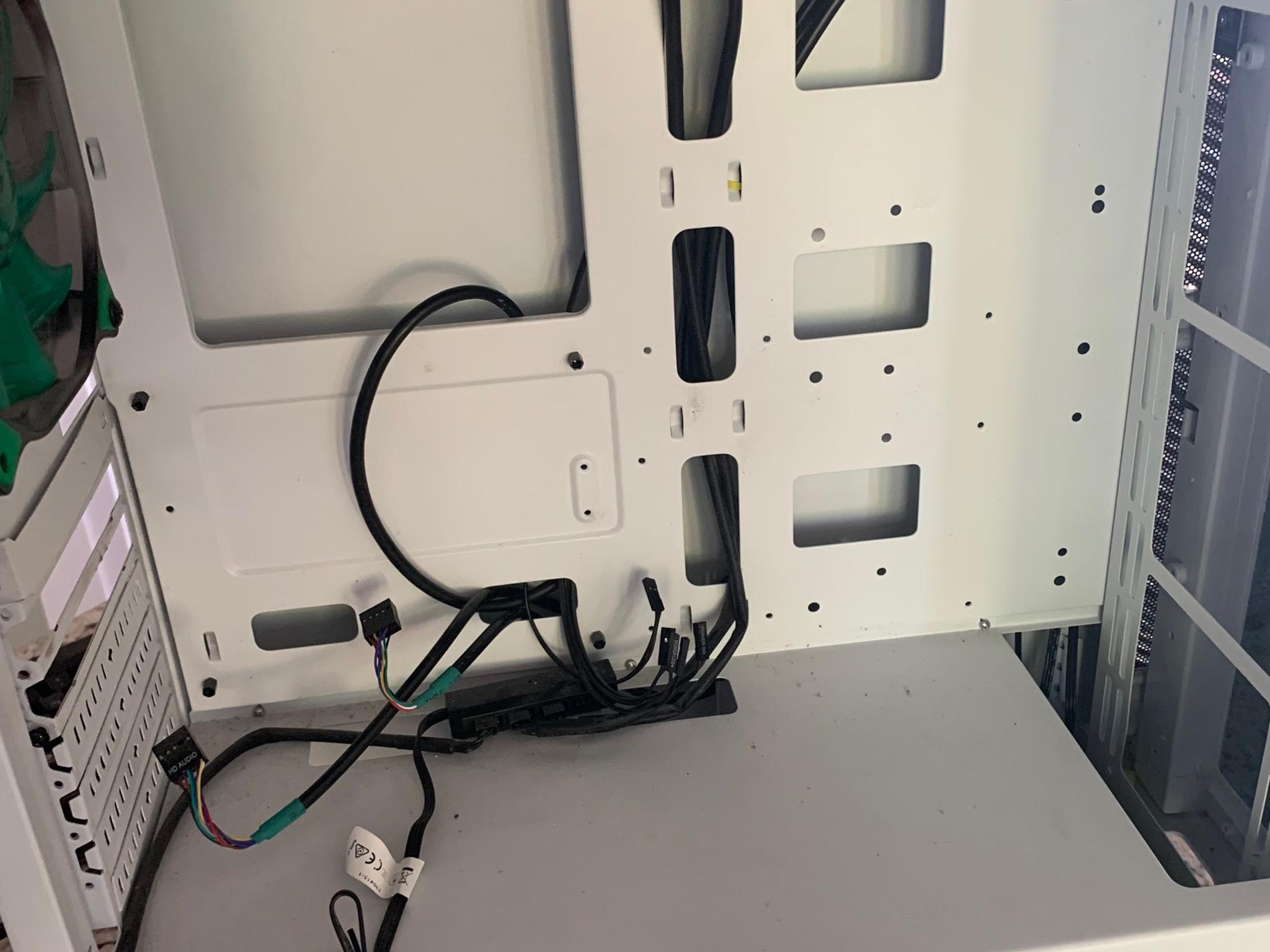 Deep Cool ATX White Case