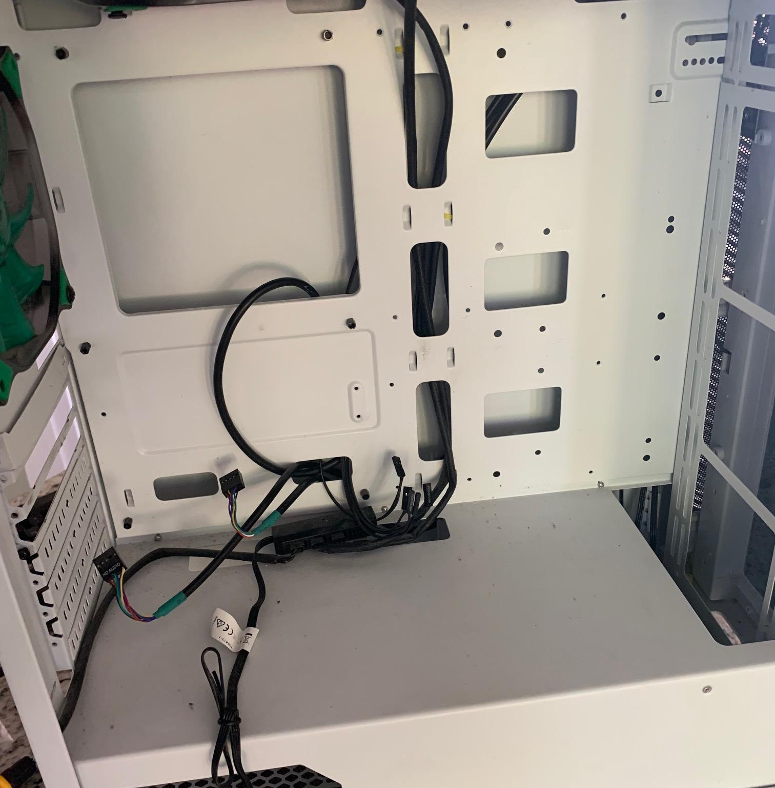 Deep Cool ATX White Case