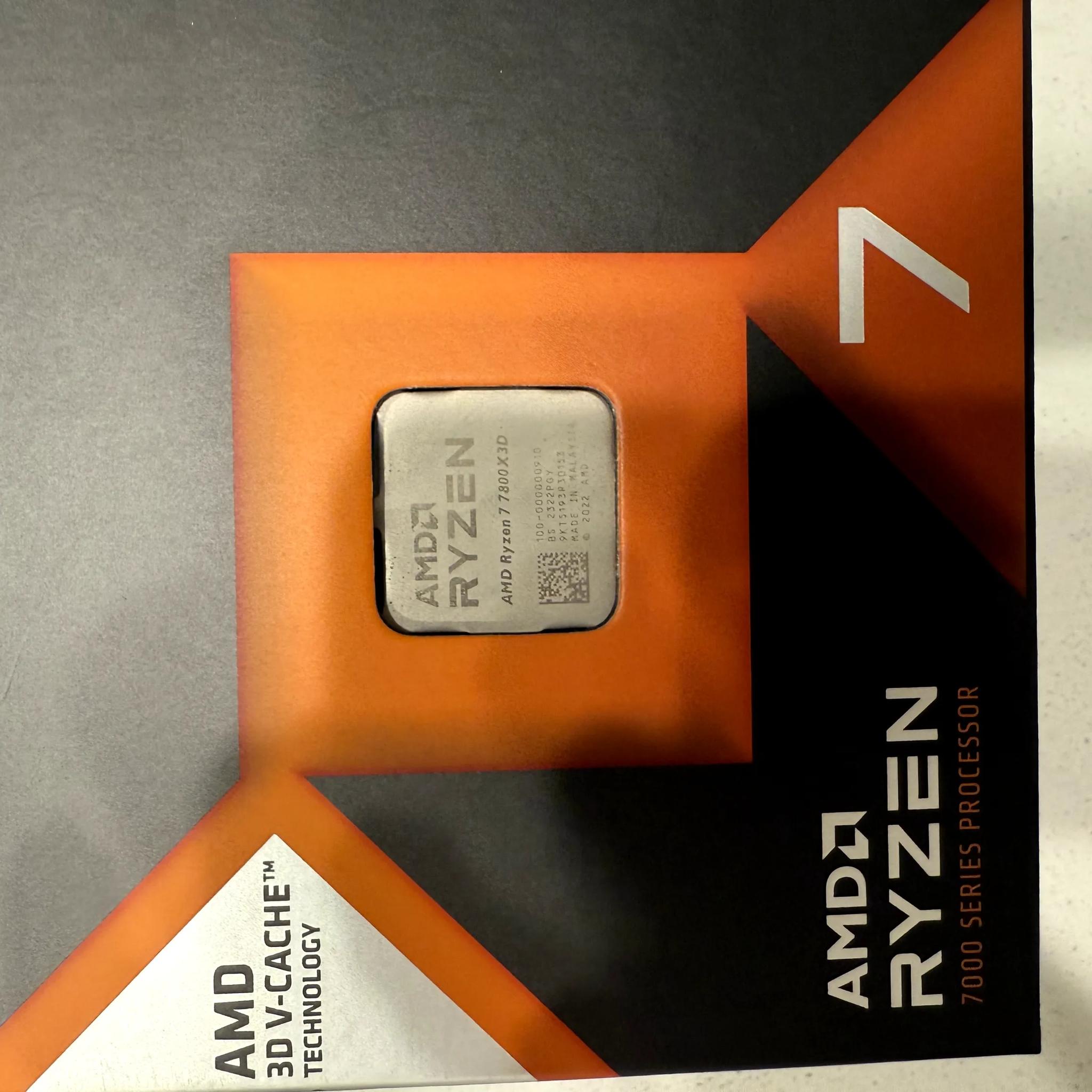 AMD Ryzen 7 7800X3D - Tested and Working - Used