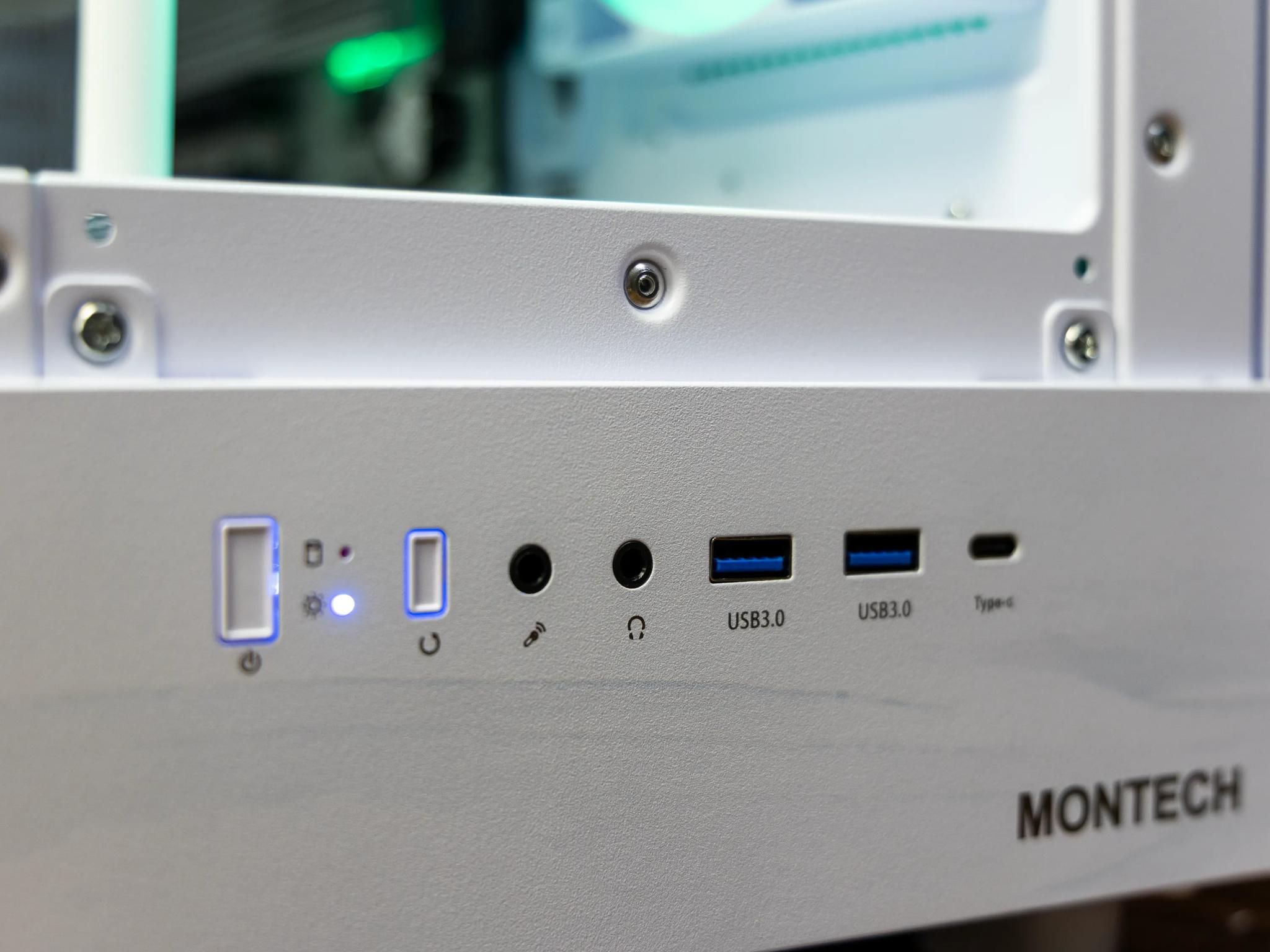 👁️ Gorgon 👁️ RX 9070XT / AMD R7 9700X / 2TB NVME / 32GB DDR5 RAM / 360 AIO / Windows 11 Pro