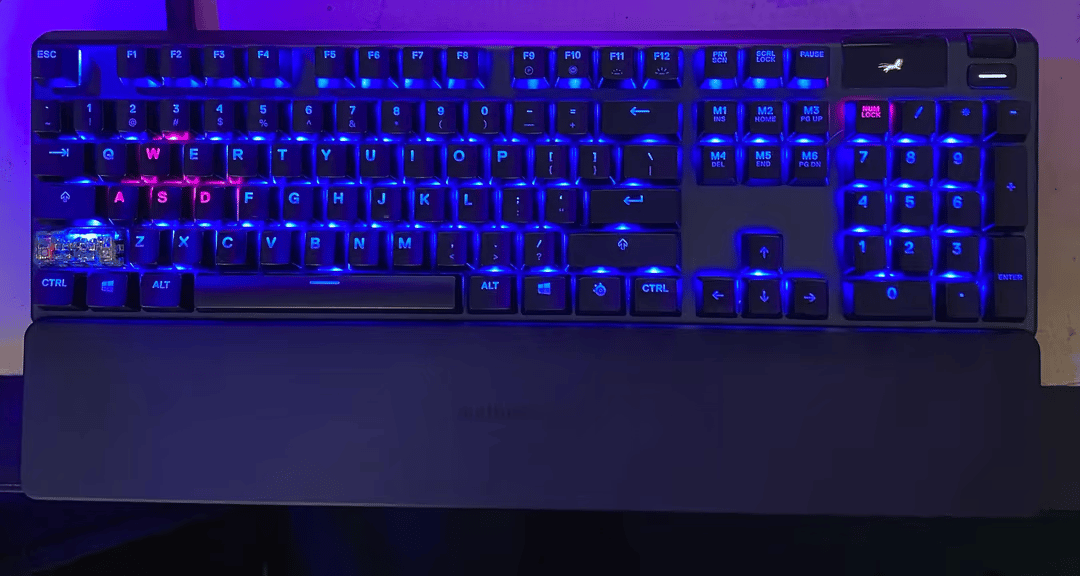 SteelSeries Apex 5 Gaming Mechanical Keyboard