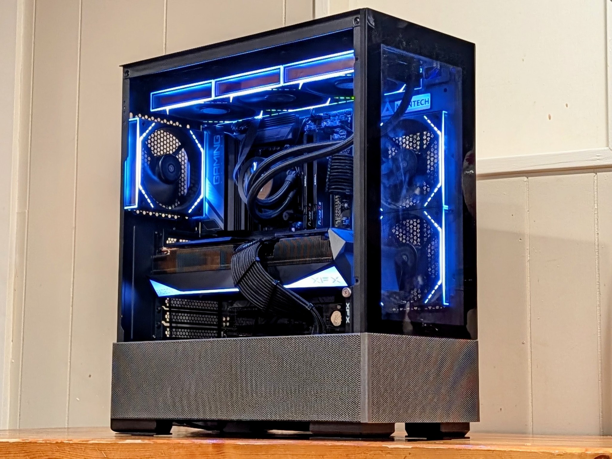 ⚫ ⚡High-End Gaming PC  Ryzen 7 7800X3D • RX 9070 XT Mercury • 32GB DDR5 • 2TB Gen4