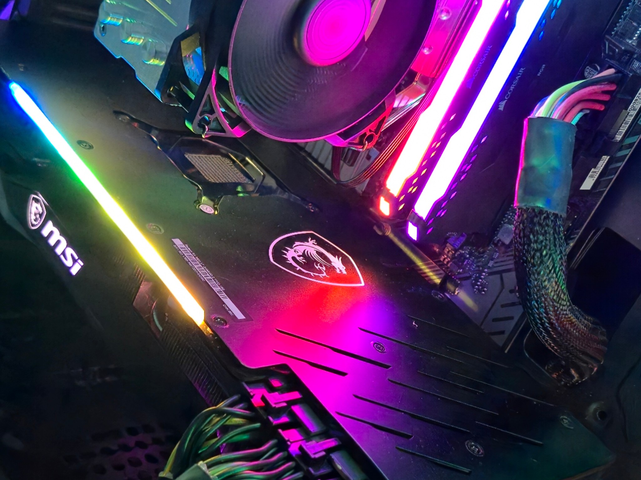 💥 HIGH FPS GAMING PC – RX 6800 XT / R7 5700X / 32GB RGB / 2TB NVMe 💥