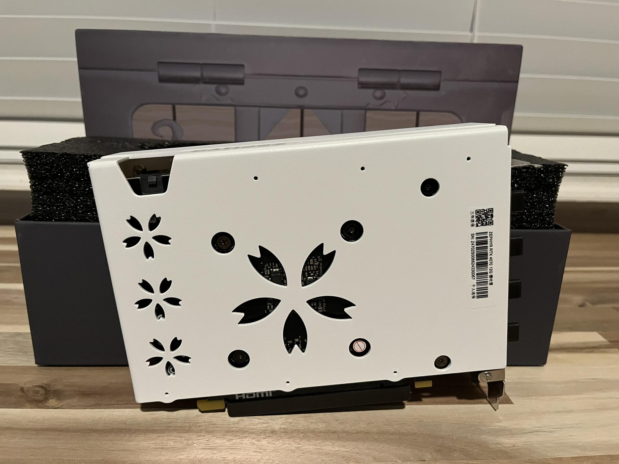 Zephyr RTX 4070 12G - ITX