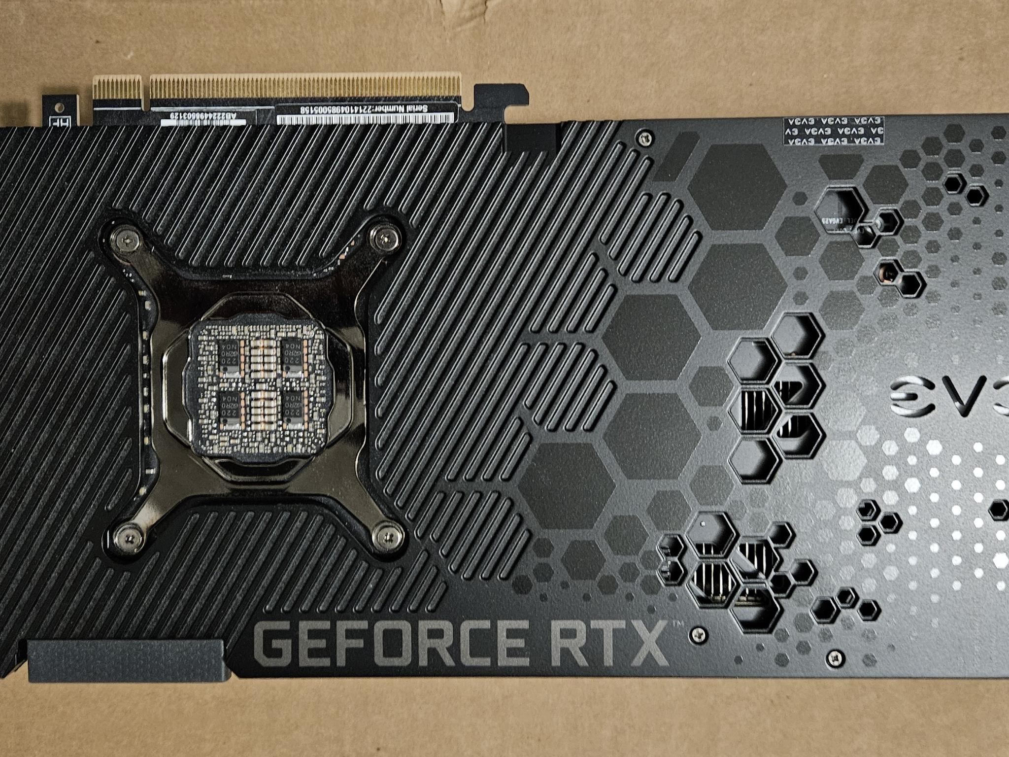 EVGA GeForce RTX 3090 Ti FTW3 ULTRA GAMING - USED - In good condtion
