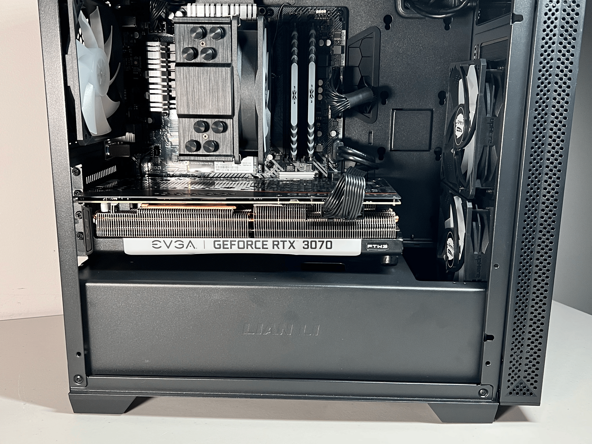 Ryzen 5 5600X | RTX 3070 FTW3 Gaming PC