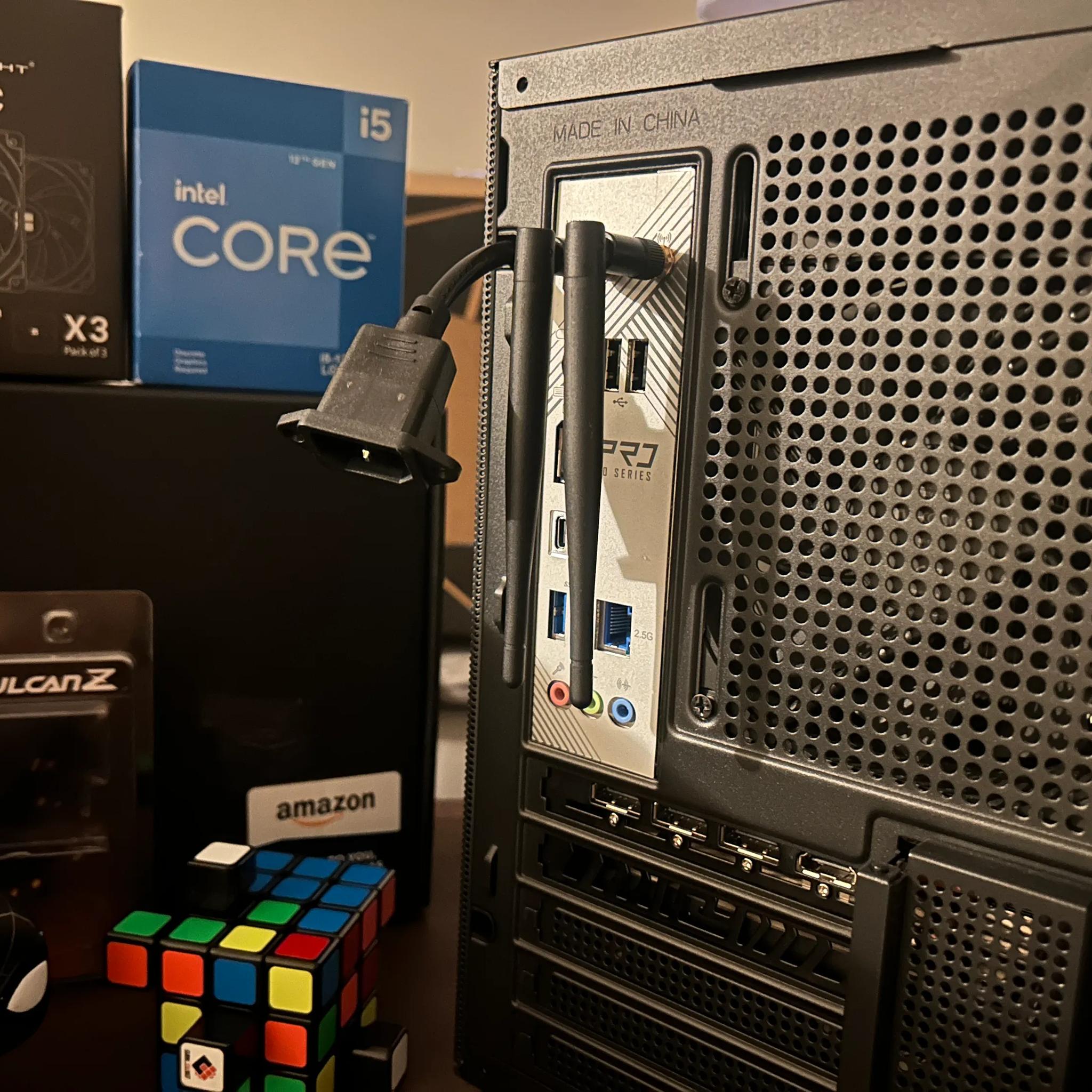 Intel Core i5 12400F, AMD RX6800 16GB, 32 GB RAM, SSD 2TB NVMe M.2 Gen4, PSU Corsair 750w